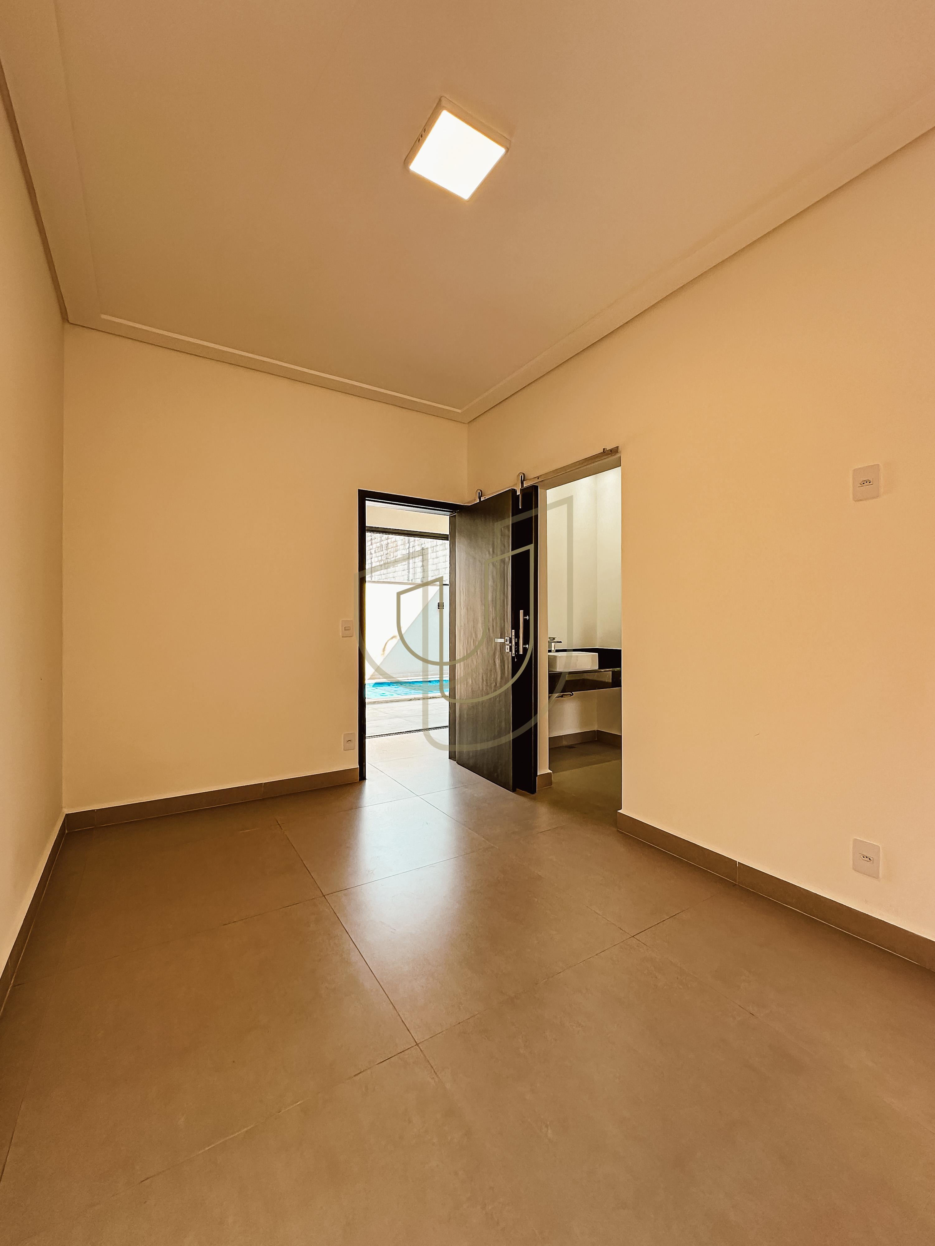 Sobrado sofisticado e moderno com 3 su&iacute;tes no Condom&iacute;nio Terras do Vale - Ca&ccedil;apava/SP  Caçapava - 