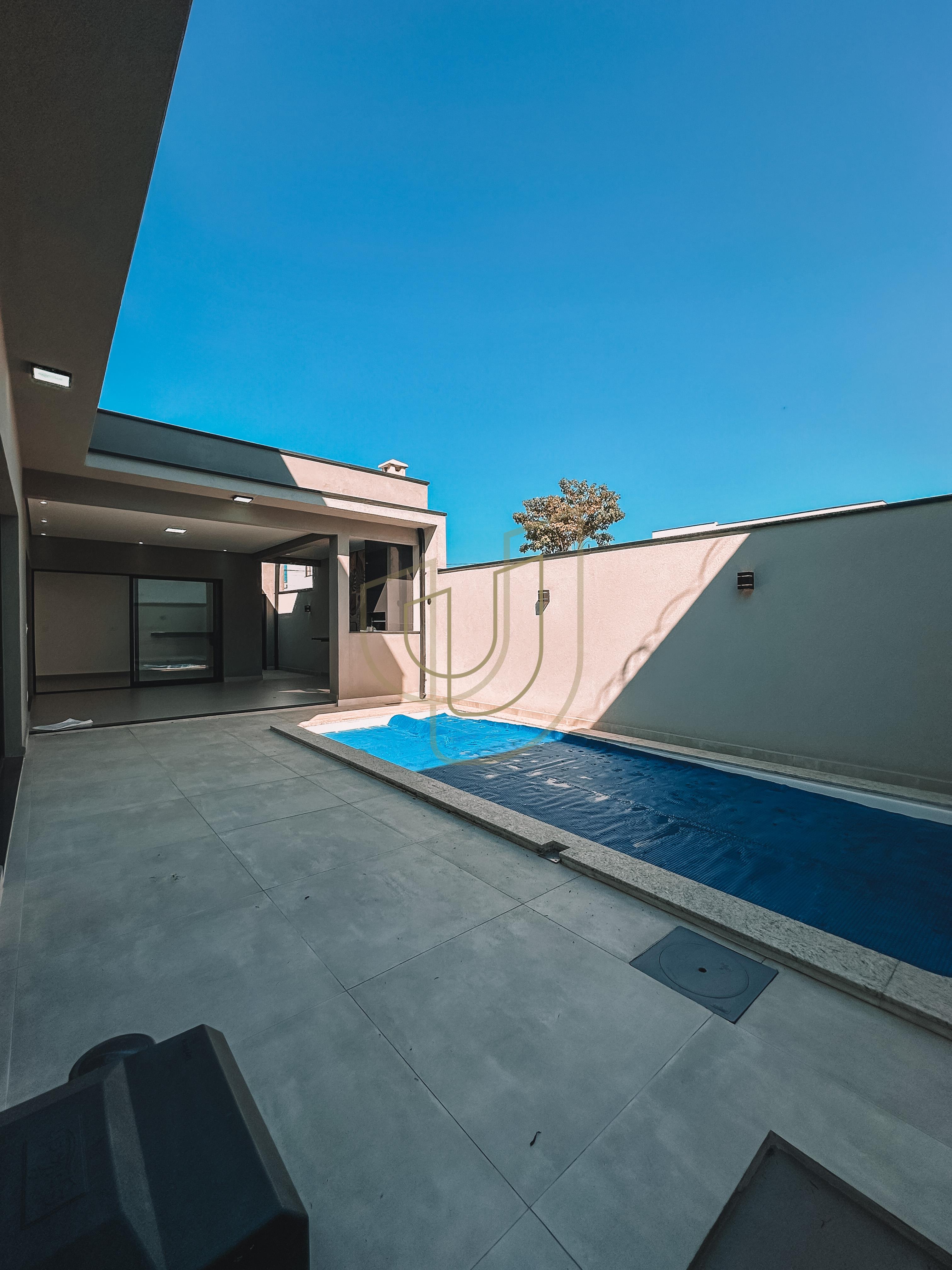 Sobrado sofisticado e moderno com 3 su&iacute;tes no Condom&iacute;nio Terras do Vale - Ca&ccedil;apava/SP  Caçapava - 