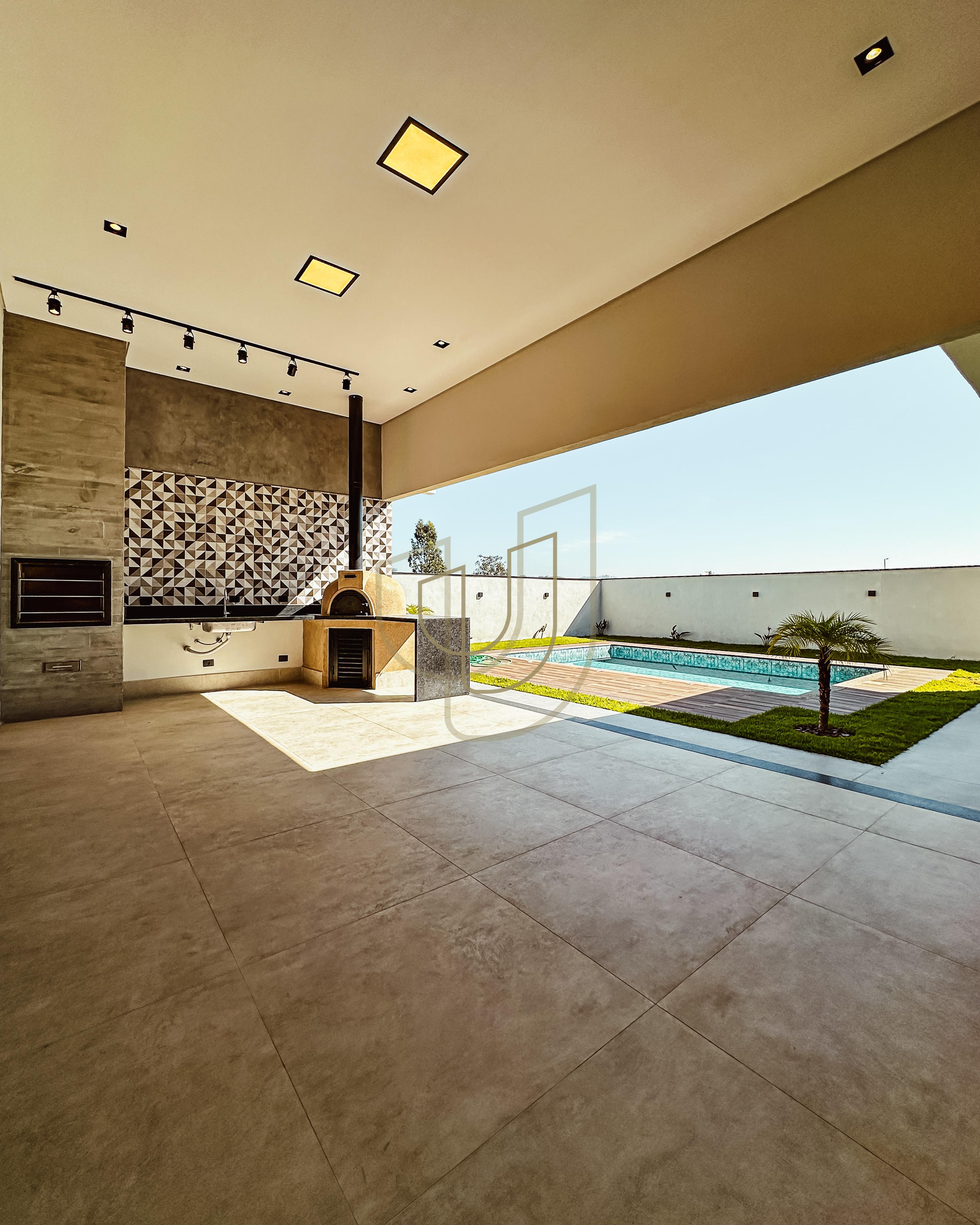 Casa T&eacute;rrea com 4 Su&iacute;tes no Colinas do Paratehy Norte - Urbanova - S&atilde;o Jos&eacute; dos Campos/SP  São José dos Campos - 