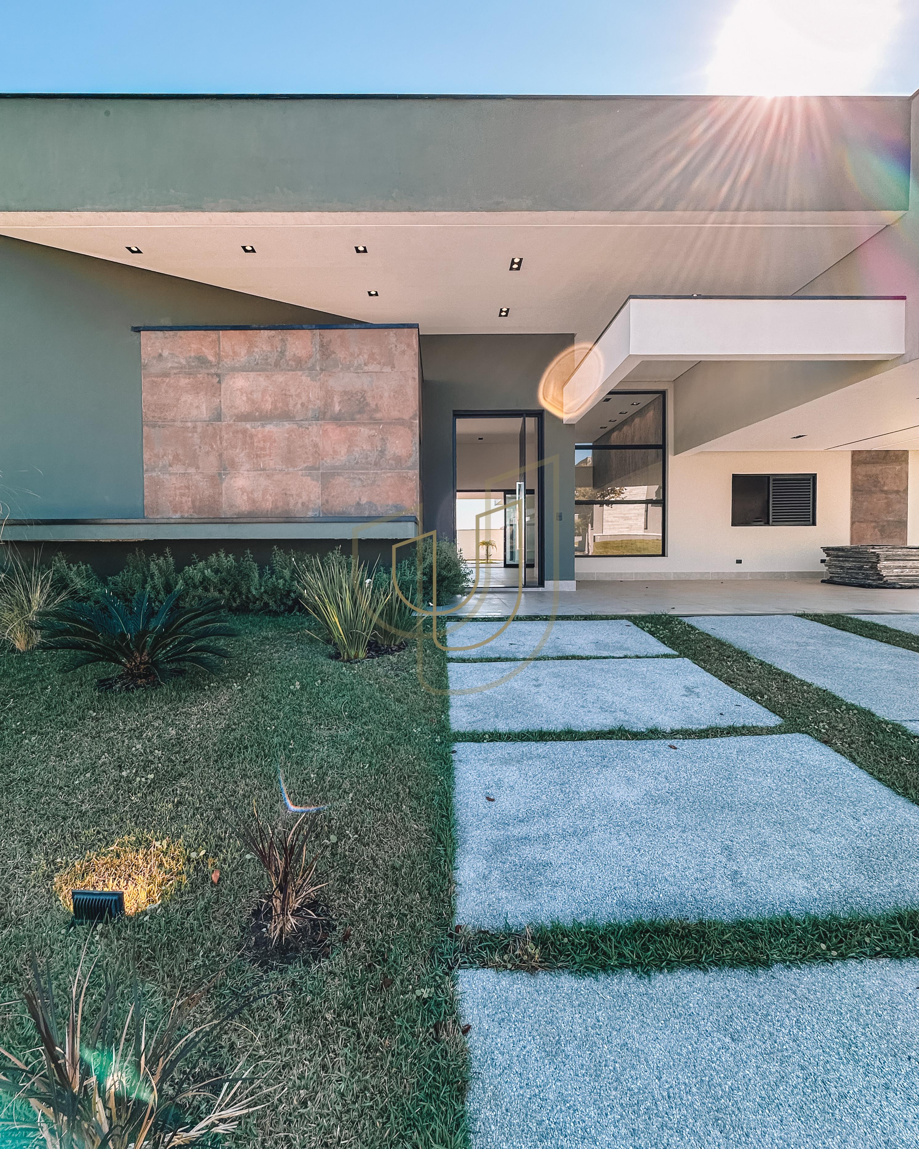 Casa T&eacute;rrea com 4 Su&iacute;tes no Colinas do Paratehy Norte - Urbanova - S&atilde;o Jos&eacute; dos Campos/SP  São José dos Campos - 