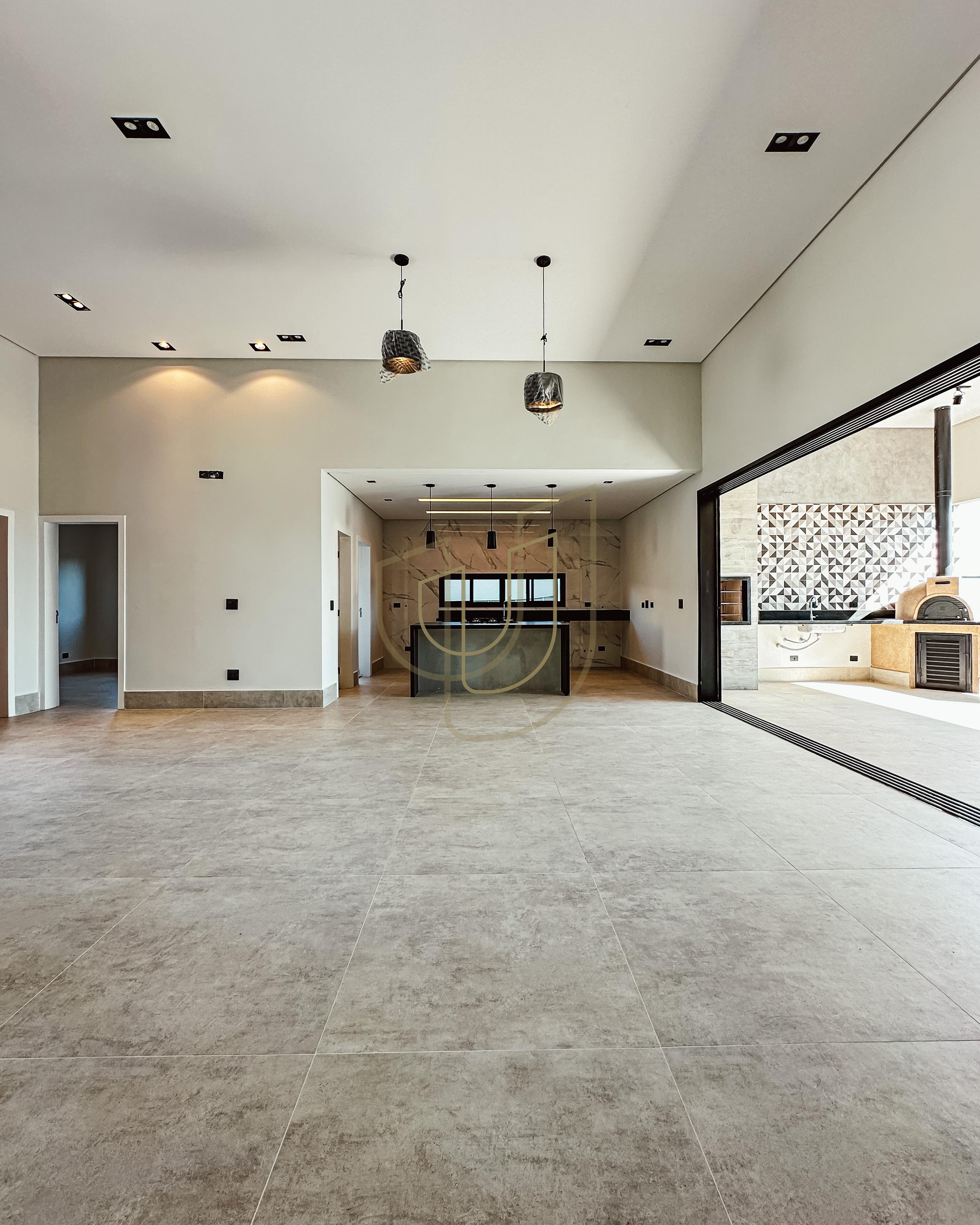 Casa T&eacute;rrea com 4 Su&iacute;tes no Colinas do Paratehy Norte - Urbanova - S&atilde;o Jos&eacute; dos Campos/SP  São José dos Campos - 