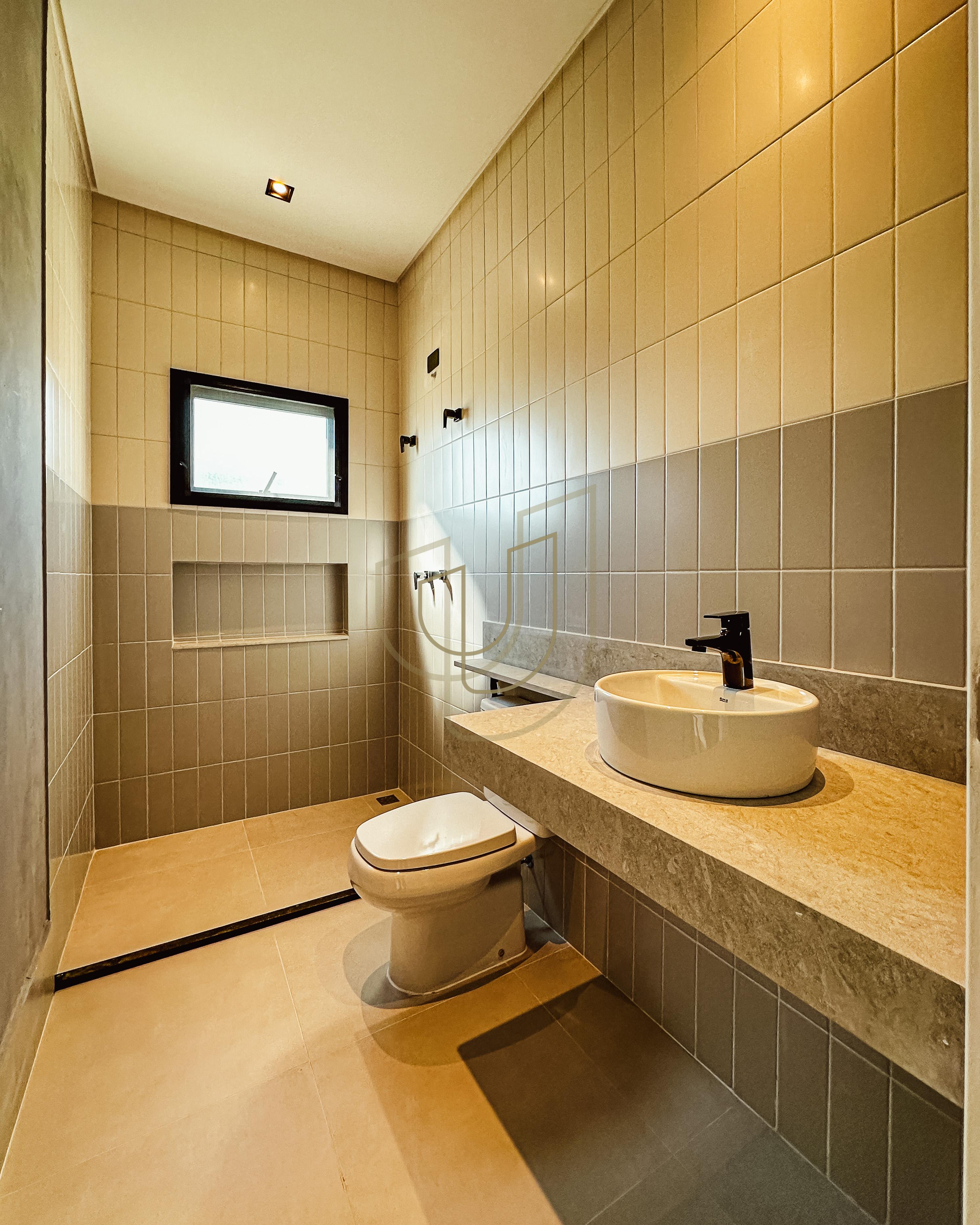 Casa T&eacute;rrea com 4 Su&iacute;tes no Colinas do Paratehy Norte - Urbanova - S&atilde;o Jos&eacute; dos Campos/SP  São José dos Campos - 