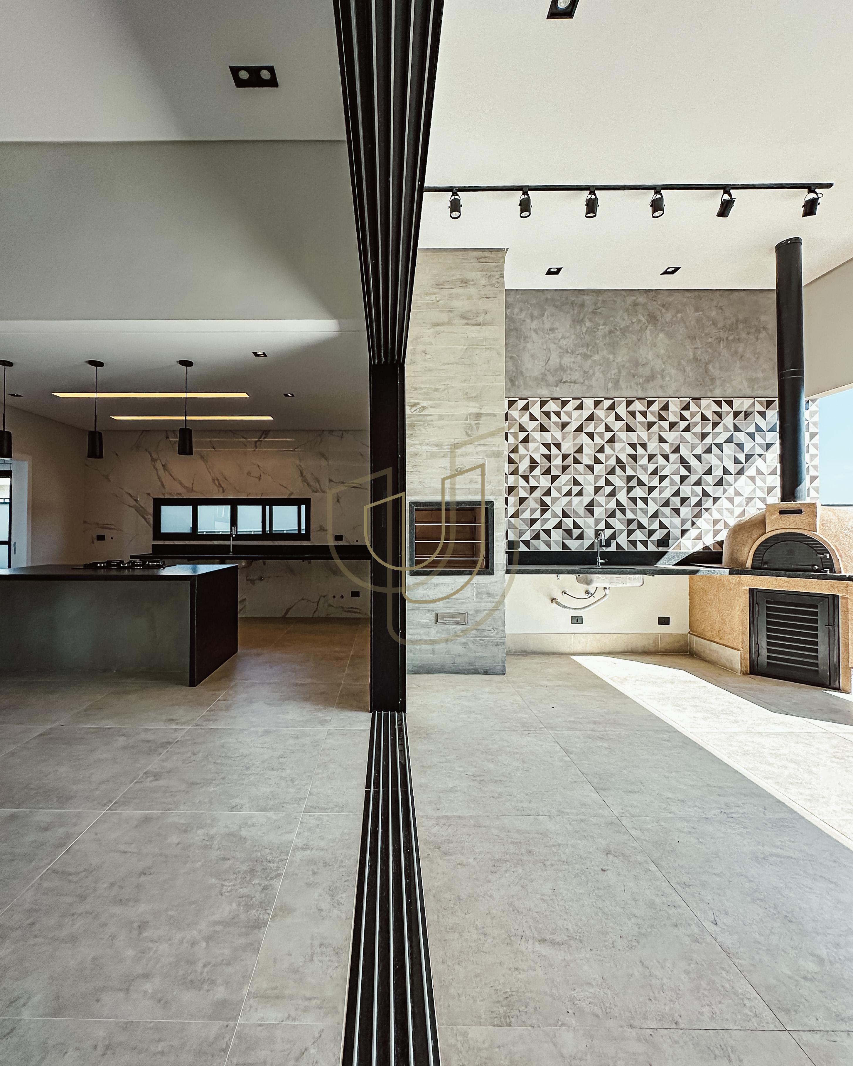 Casa T&eacute;rrea com 4 Su&iacute;tes no Colinas do Paratehy Norte - Urbanova - S&atilde;o Jos&eacute; dos Campos/SP  São José dos Campos - 