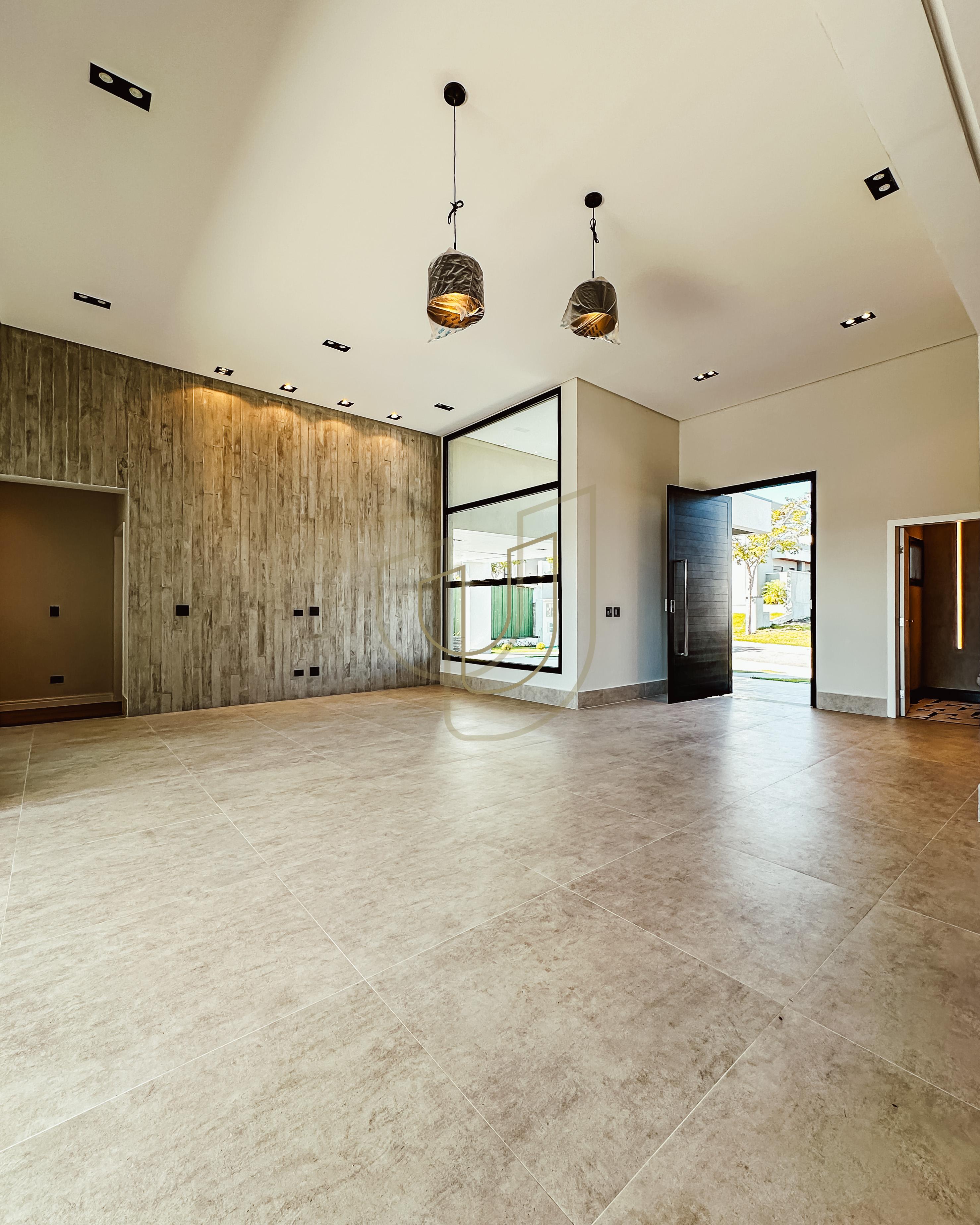 Casa T&eacute;rrea com 4 Su&iacute;tes no Colinas do Paratehy Norte - Urbanova - S&atilde;o Jos&eacute; dos Campos/SP  São José dos Campos - 