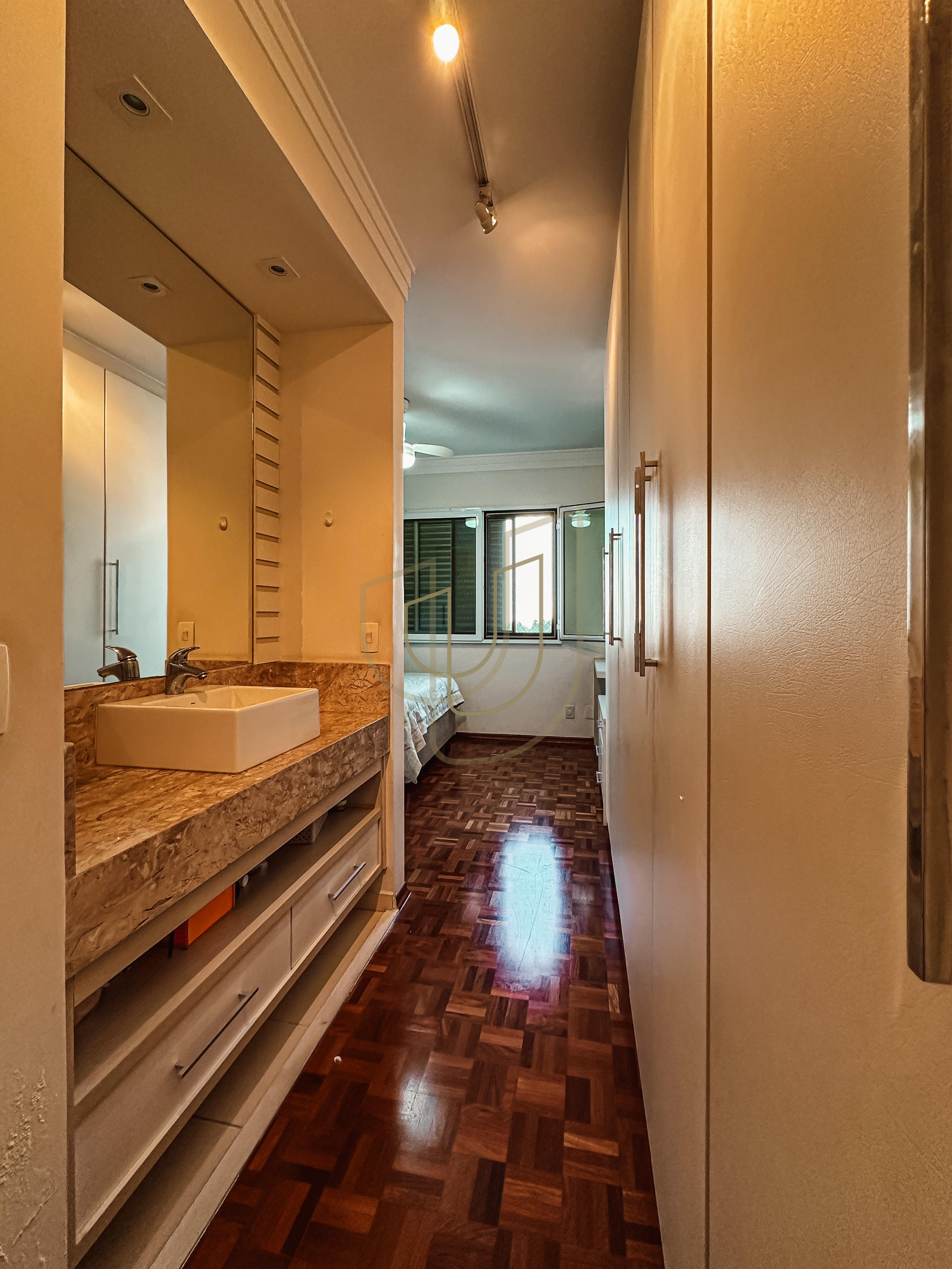 Apartamento com 3 Dormit&oacute;rios a venda no Edif&iacute;cio Villa D'Aldeia - Vila Adyana  São José dos Campos - 