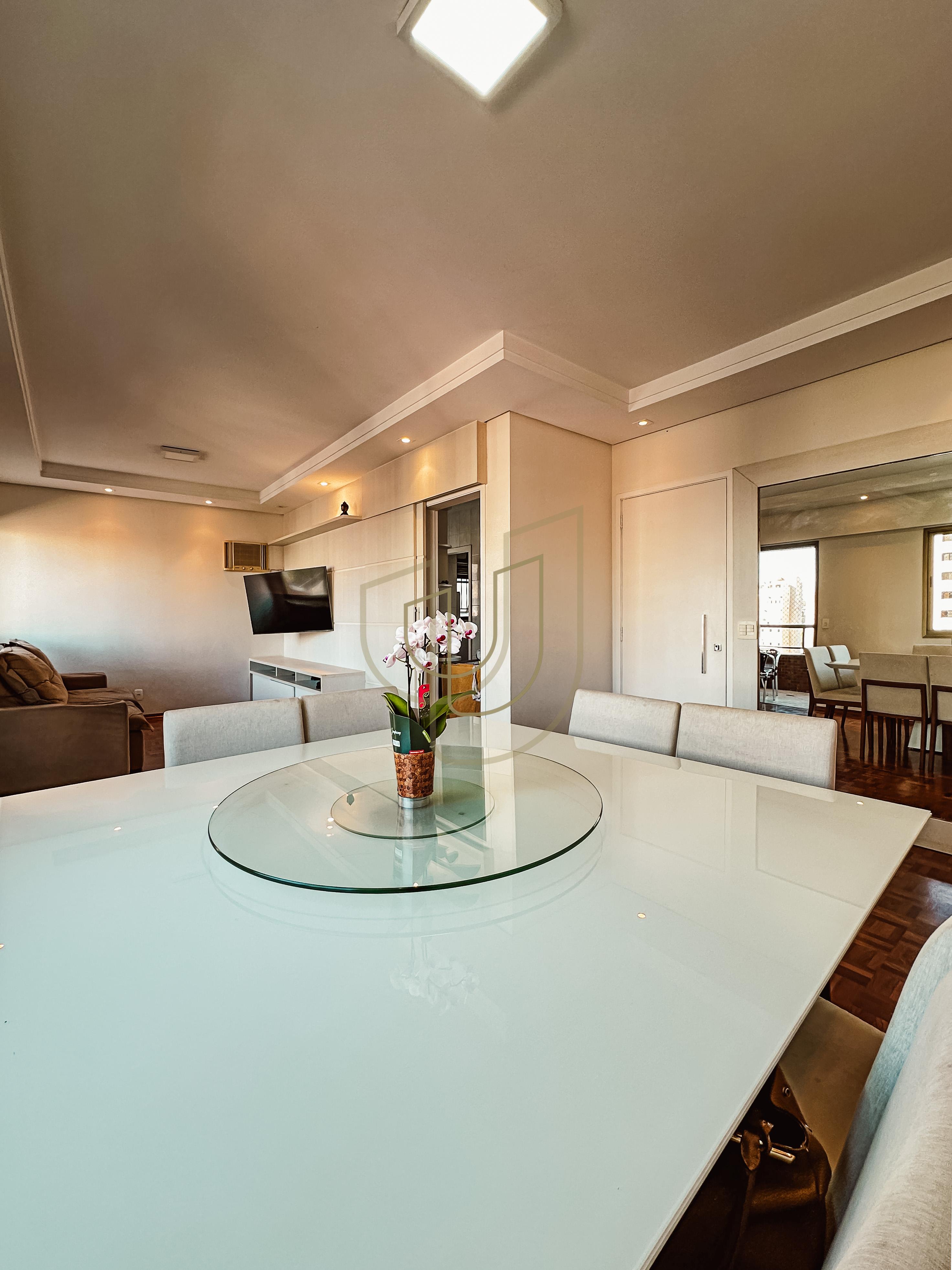 Apartamento com 3 Dormit&oacute;rios a venda no Edif&iacute;cio Villa D'Aldeia - Vila Adyana  São José dos Campos - 