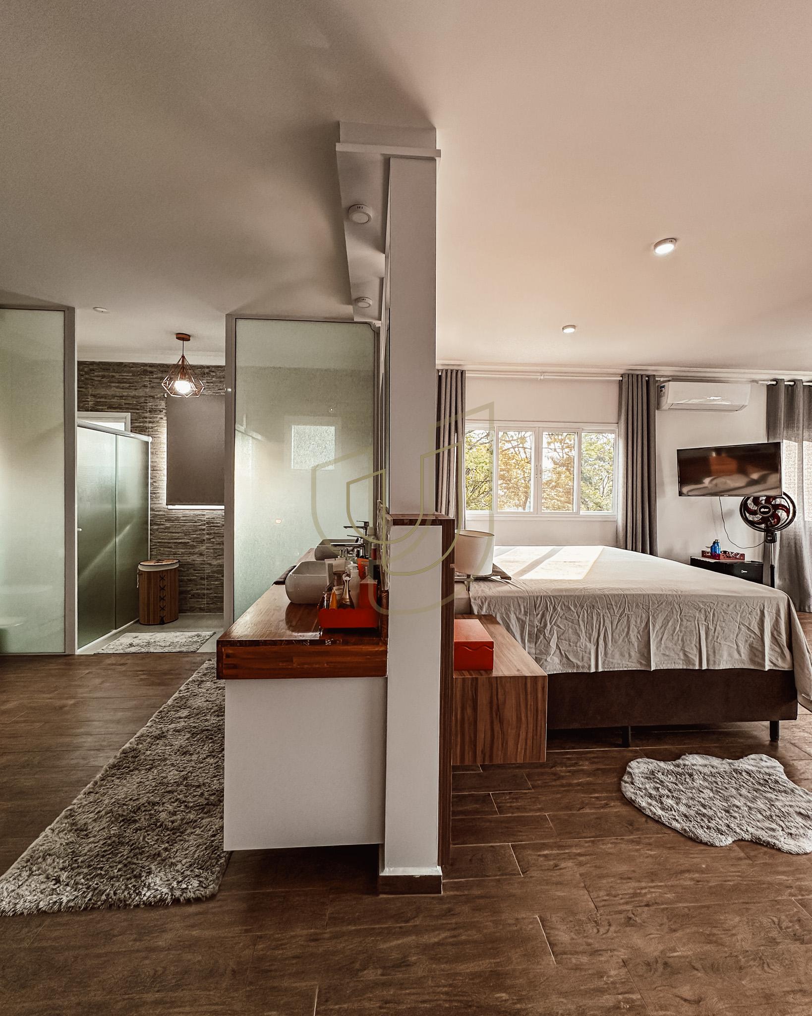 Sobrado sofisticado e com 4 su&iacute;tes em no Recanto Santa B&aacute;rbara - Jambeiro/SP  JAMBEIRO - 