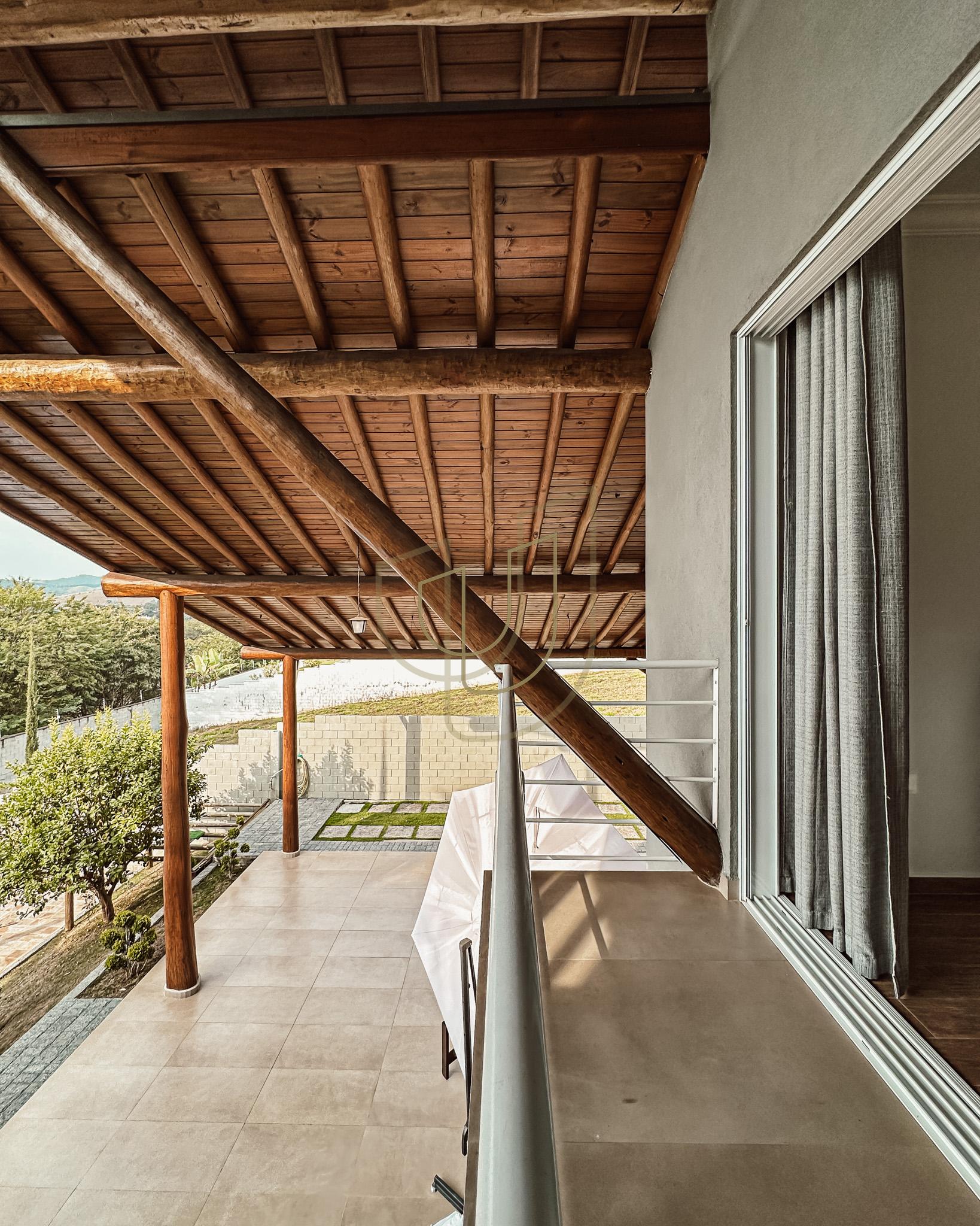 Sobrado sofisticado e com 4 su&iacute;tes em no Recanto Santa B&aacute;rbara - Jambeiro/SP  JAMBEIRO - 