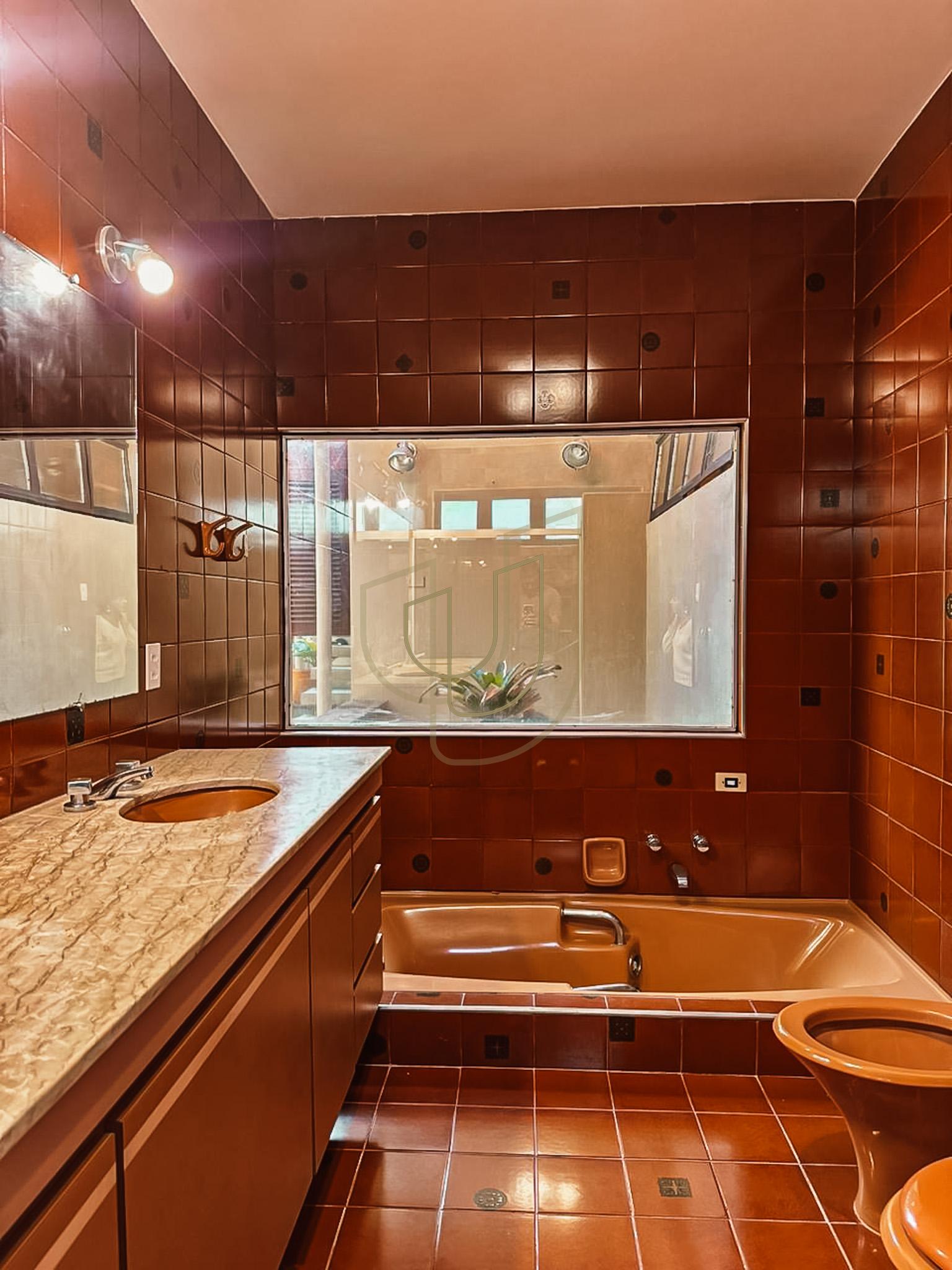 Mans&atilde;o de luxo com projeto exuberante no Quinta das Flores - S&atilde;o Jos&eacute; dos Campos/SP  São José dos Campos - 