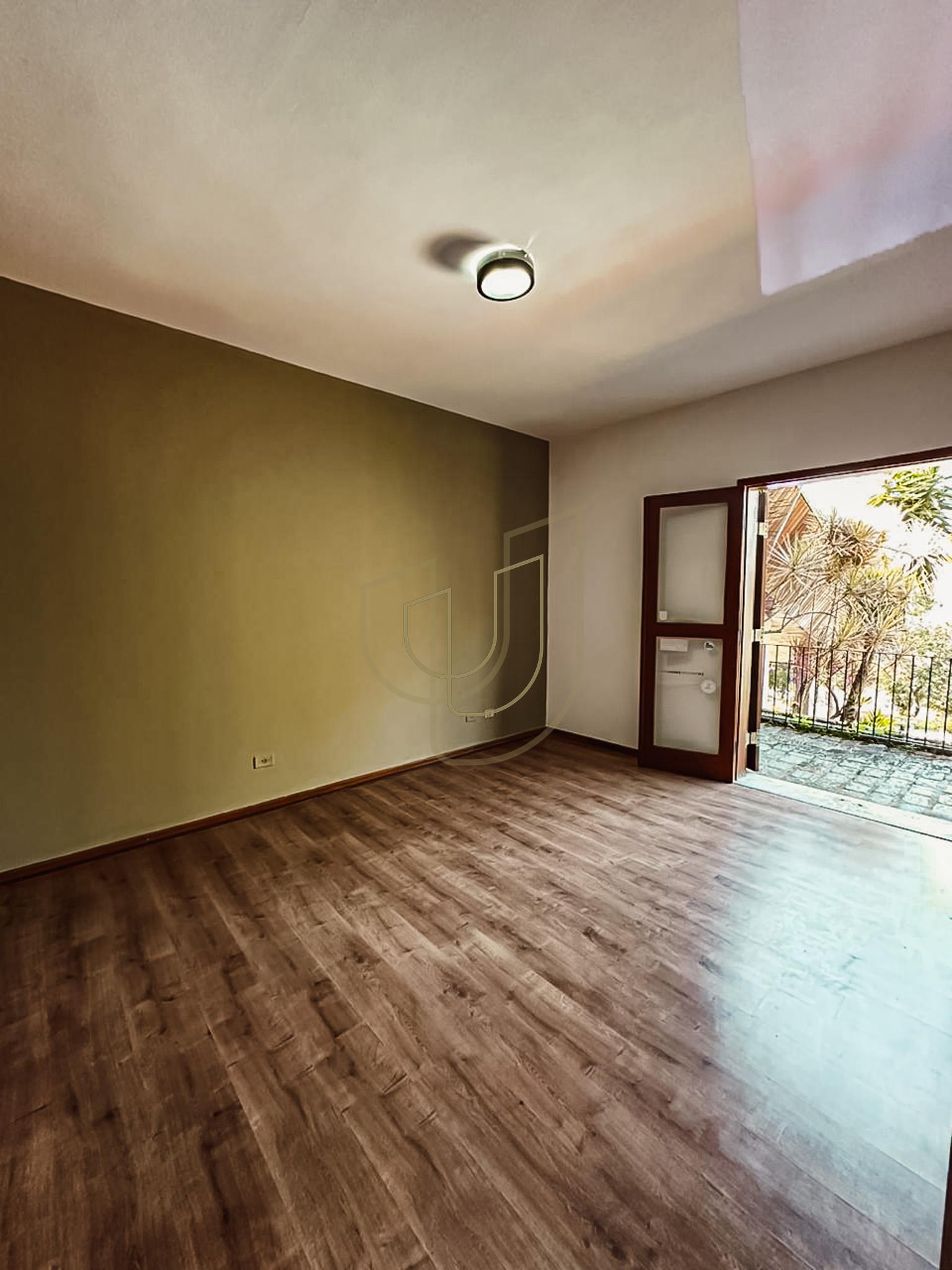 Mans&atilde;o de luxo com projeto exuberante no Quinta das Flores - S&atilde;o Jos&eacute; dos Campos/SP  São José dos Campos - 