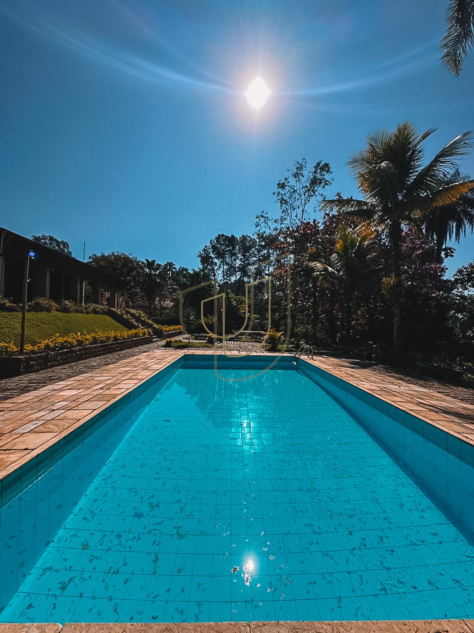 Mans&atilde;o de luxo com projeto exuberante no Quinta das Flores - S&atilde;o Jos&eacute; dos Campos/SP  São José dos Campos - 