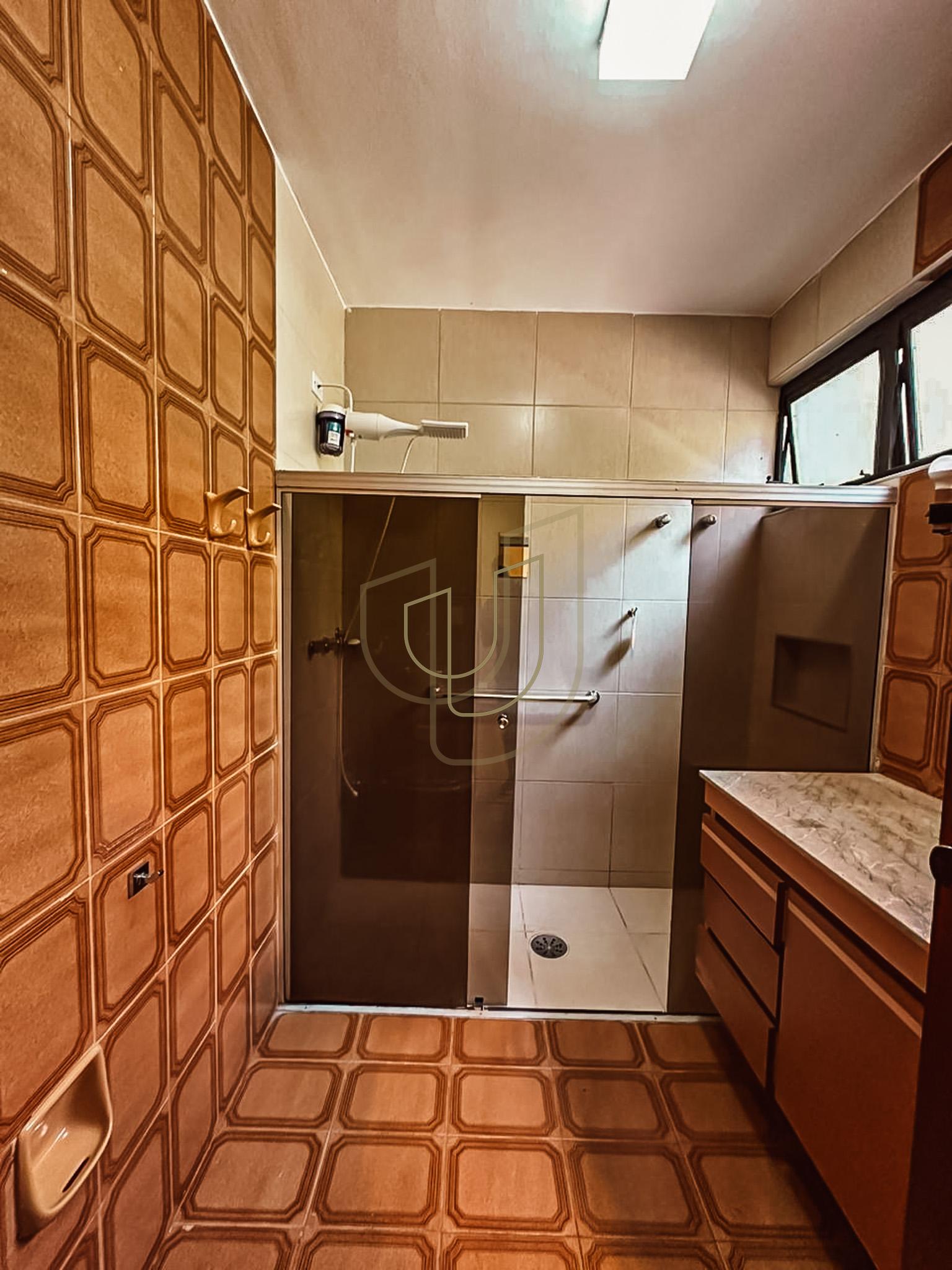 Mans&atilde;o de luxo com projeto exuberante no Quinta das Flores - S&atilde;o Jos&eacute; dos Campos/SP  São José dos Campos - 