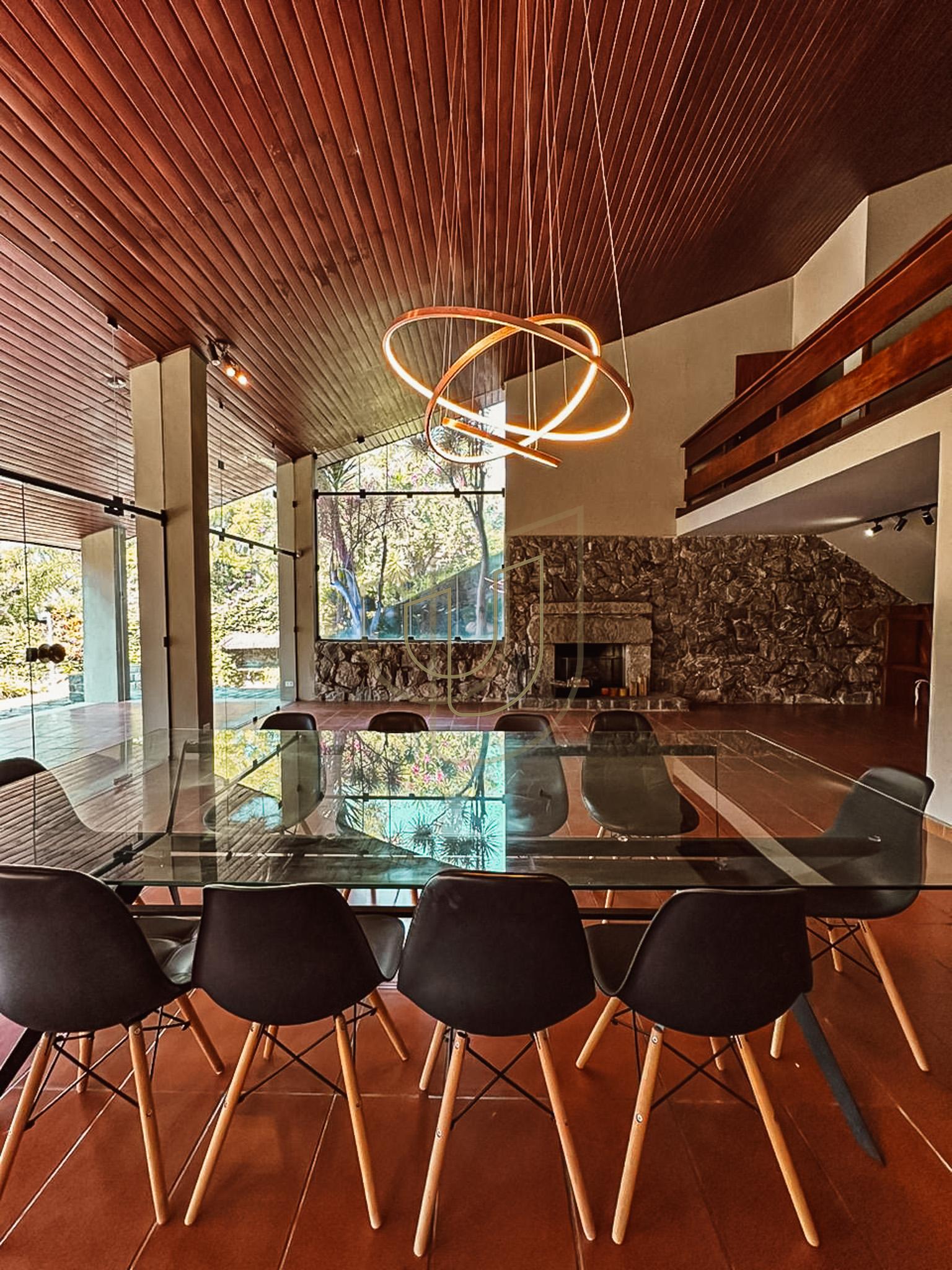 Mans&atilde;o de luxo com projeto exuberante no Quinta das Flores - S&atilde;o Jos&eacute; dos Campos/SP  São José dos Campos - 