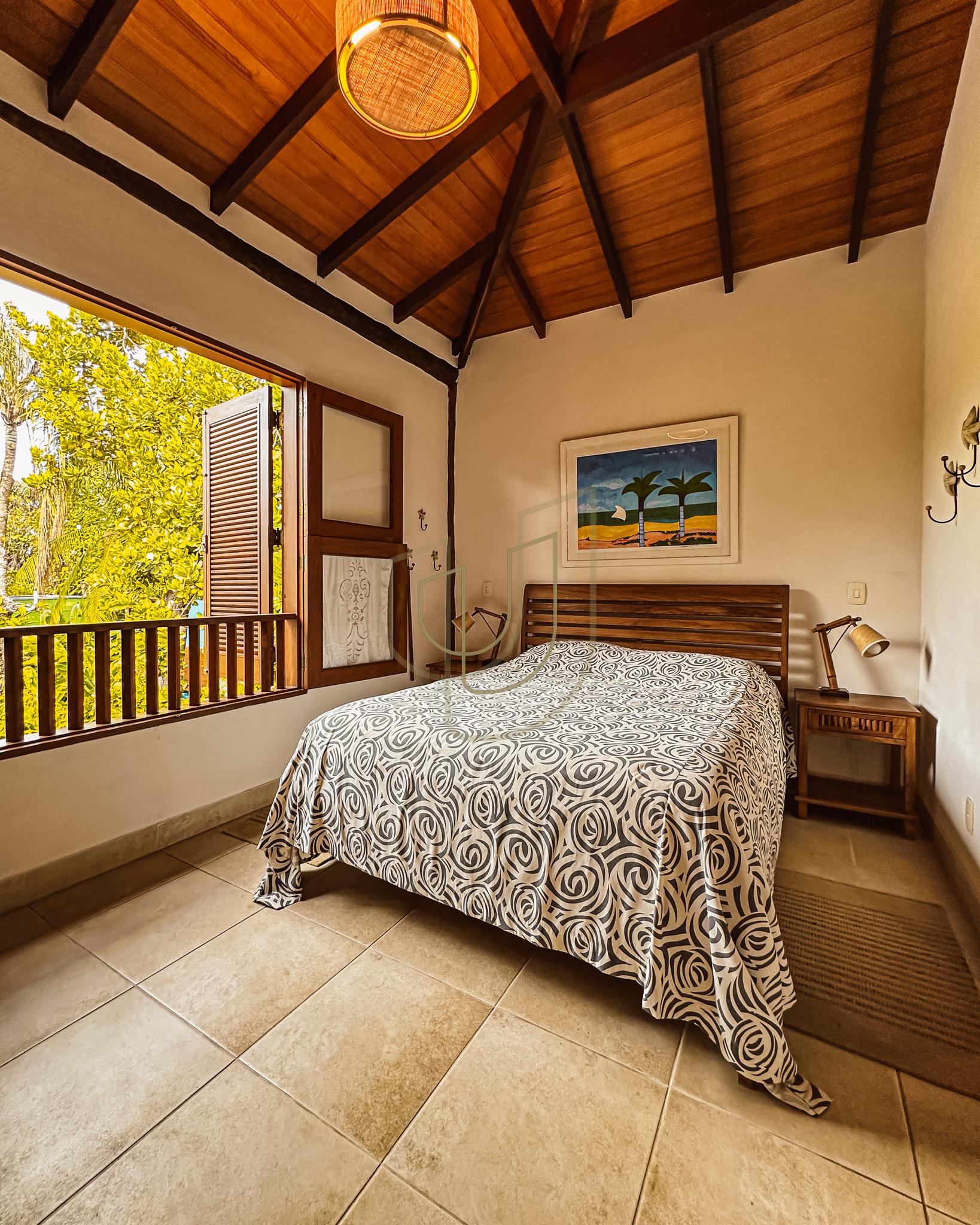 Sobrado Cl&aacute;ssico com 6 su&iacute;tes na Praia da Baleia - S&atilde;o Sebasti&atilde;o/SP  São Sebastião - 