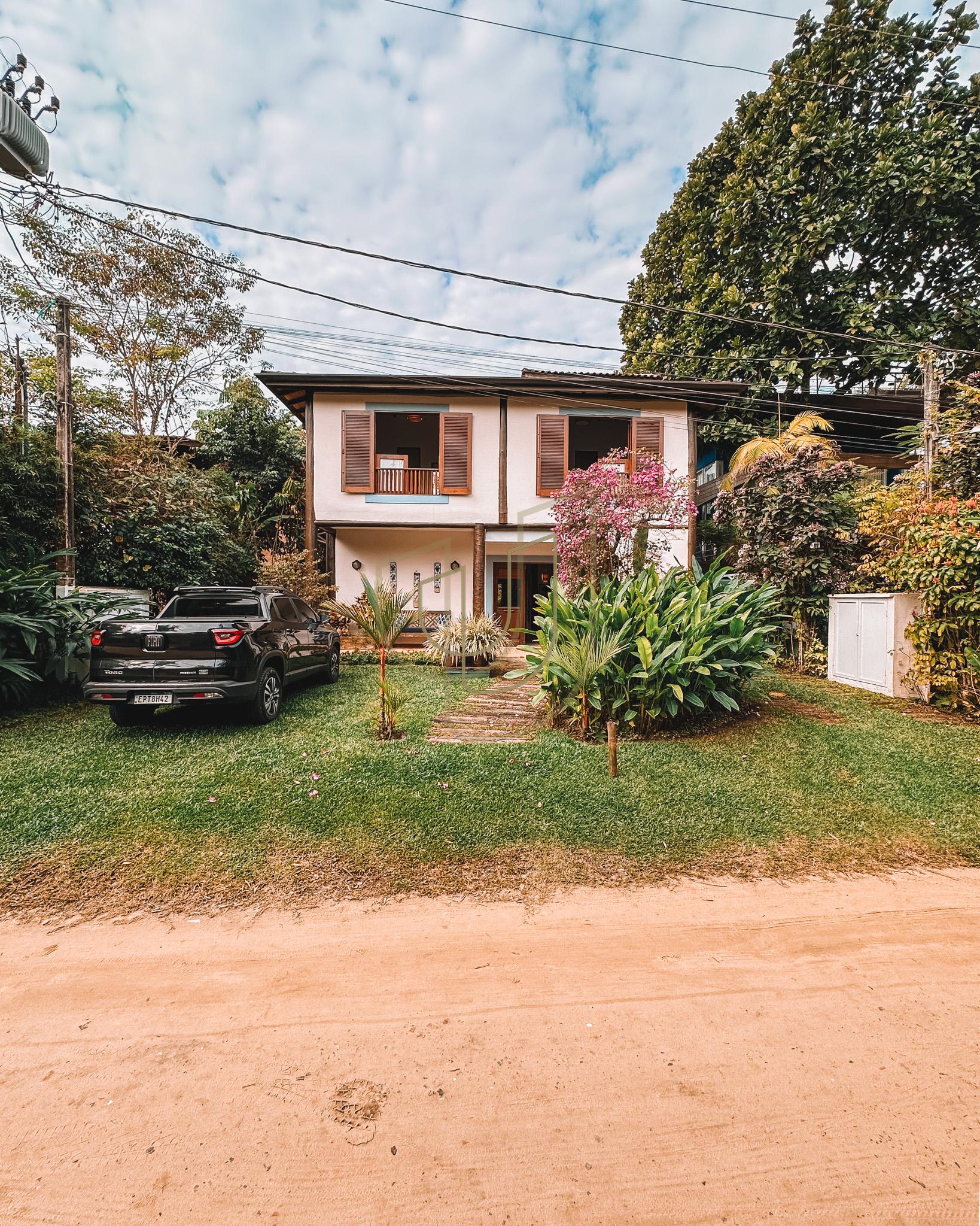 Sobrado Cl&aacute;ssico com 6 su&iacute;tes na Praia da Baleia - S&atilde;o Sebasti&atilde;o/SP  São Sebastião - 