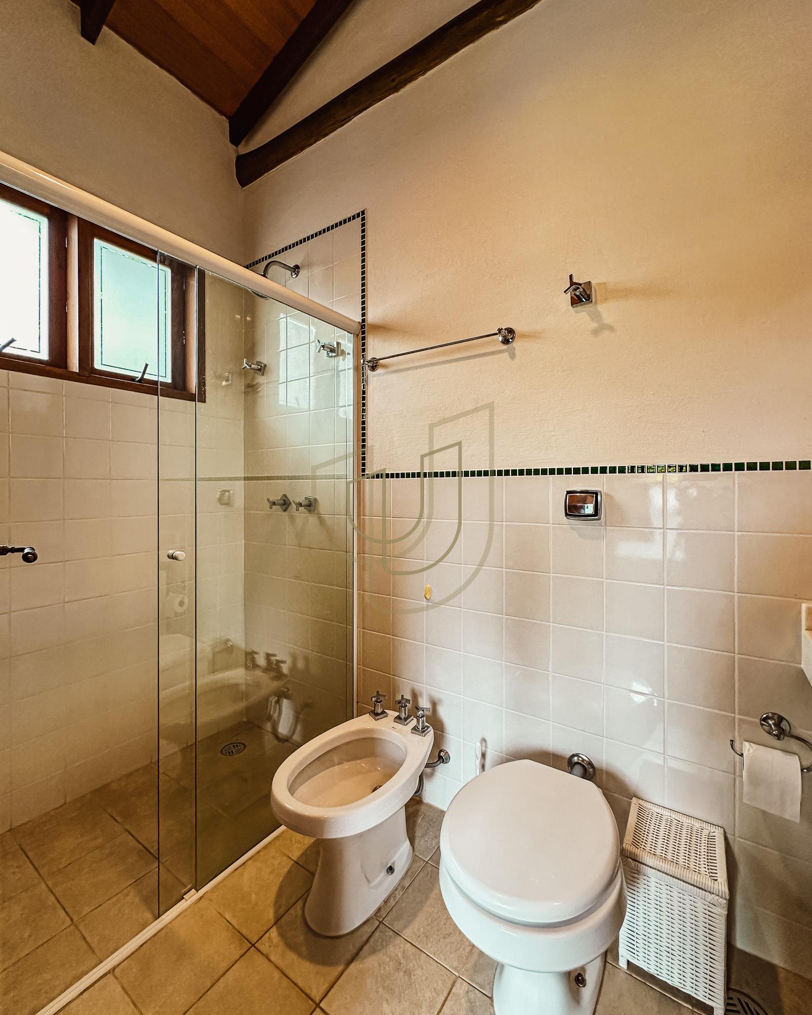 Sobrado Cl&aacute;ssico com 6 su&iacute;tes na Praia da Baleia - S&atilde;o Sebasti&atilde;o/SP  São Sebastião - 