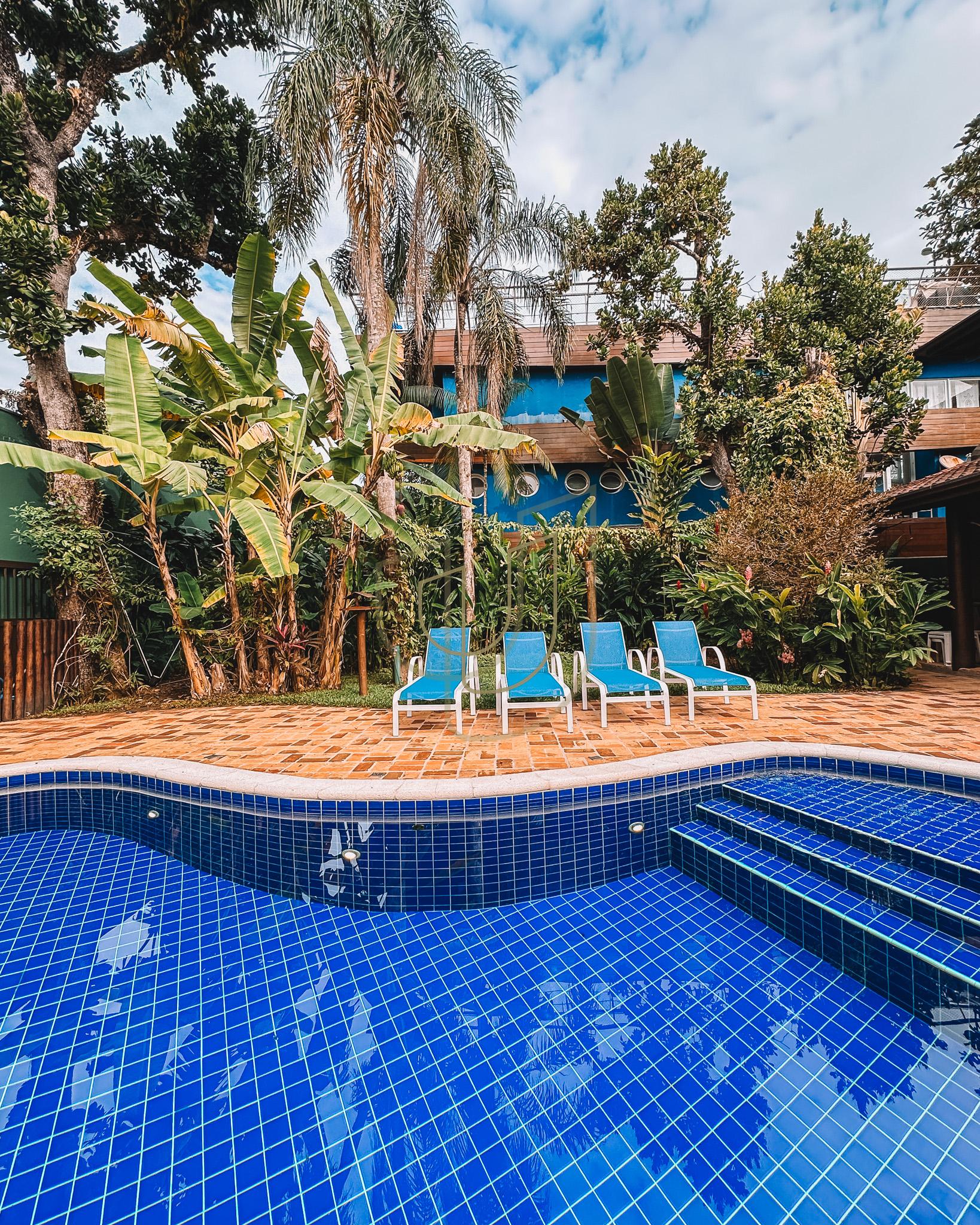 Sobrado Cl&aacute;ssico com 6 su&iacute;tes na Praia da Baleia - S&atilde;o Sebasti&atilde;o/SP  São Sebastião - 