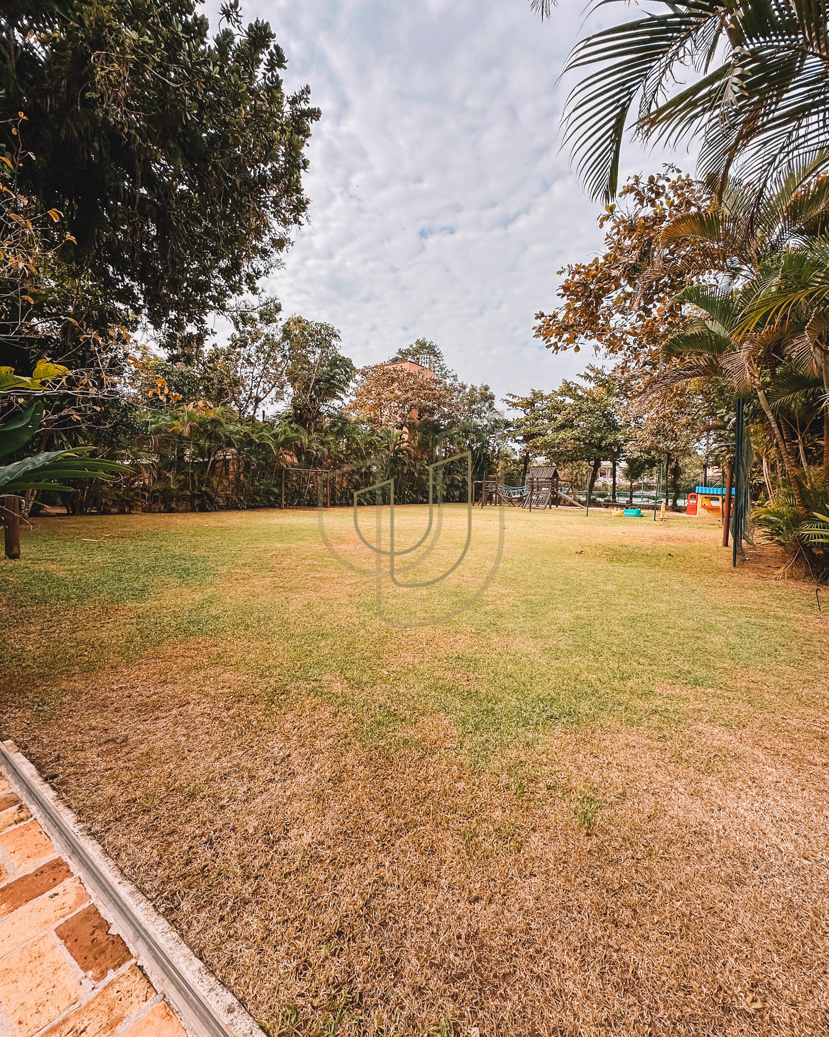 Sobrado Cl&aacute;ssico com 6 su&iacute;tes na Praia da Baleia - S&atilde;o Sebasti&atilde;o/SP  São Sebastião - 