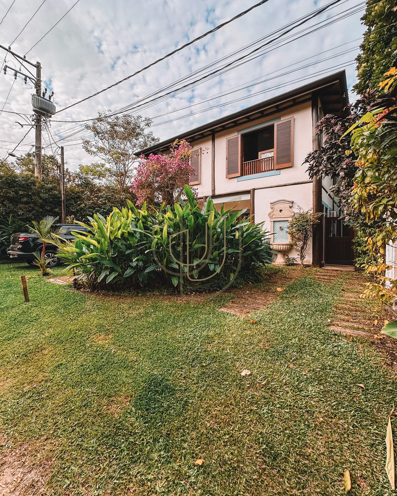Sobrado Cl&aacute;ssico com 6 su&iacute;tes na Praia da Baleia - S&atilde;o Sebasti&atilde;o/SP  São Sebastião - 