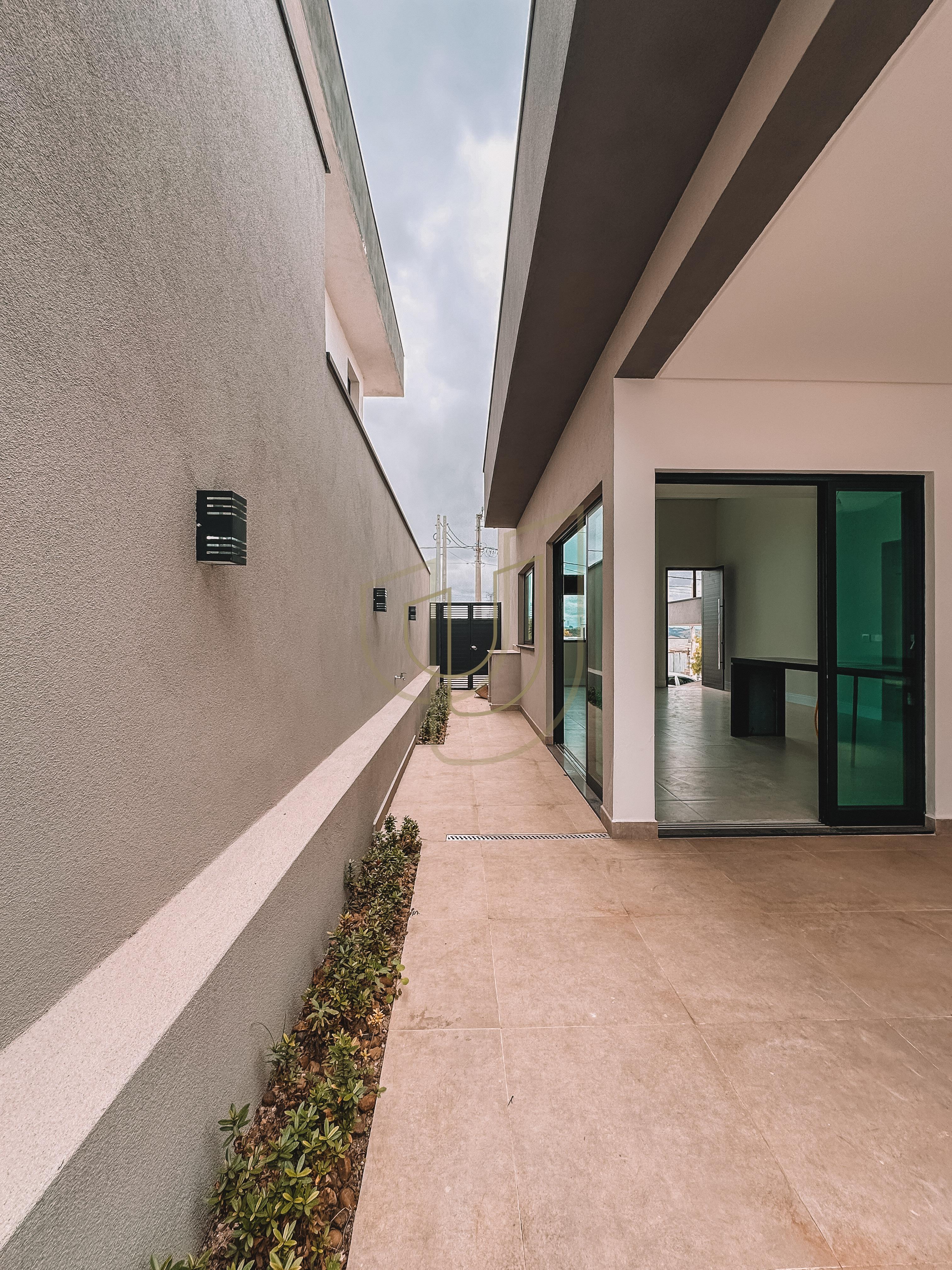 Casa T&eacute;rrea com 3 Dormit&oacute;rios no Reserva Ruda - S&atilde;o Jos&eacute; dos Campos/SP  São José dos Campos - 