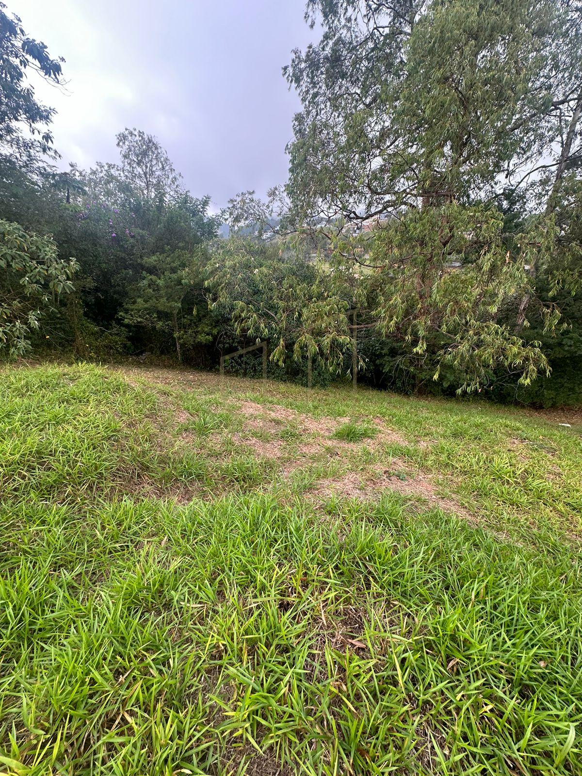 Terreno de 1548m&sup2; com vista no Fazenda S&atilde;o Francisco - Jambeiro/SP  JAMBEIRO - 