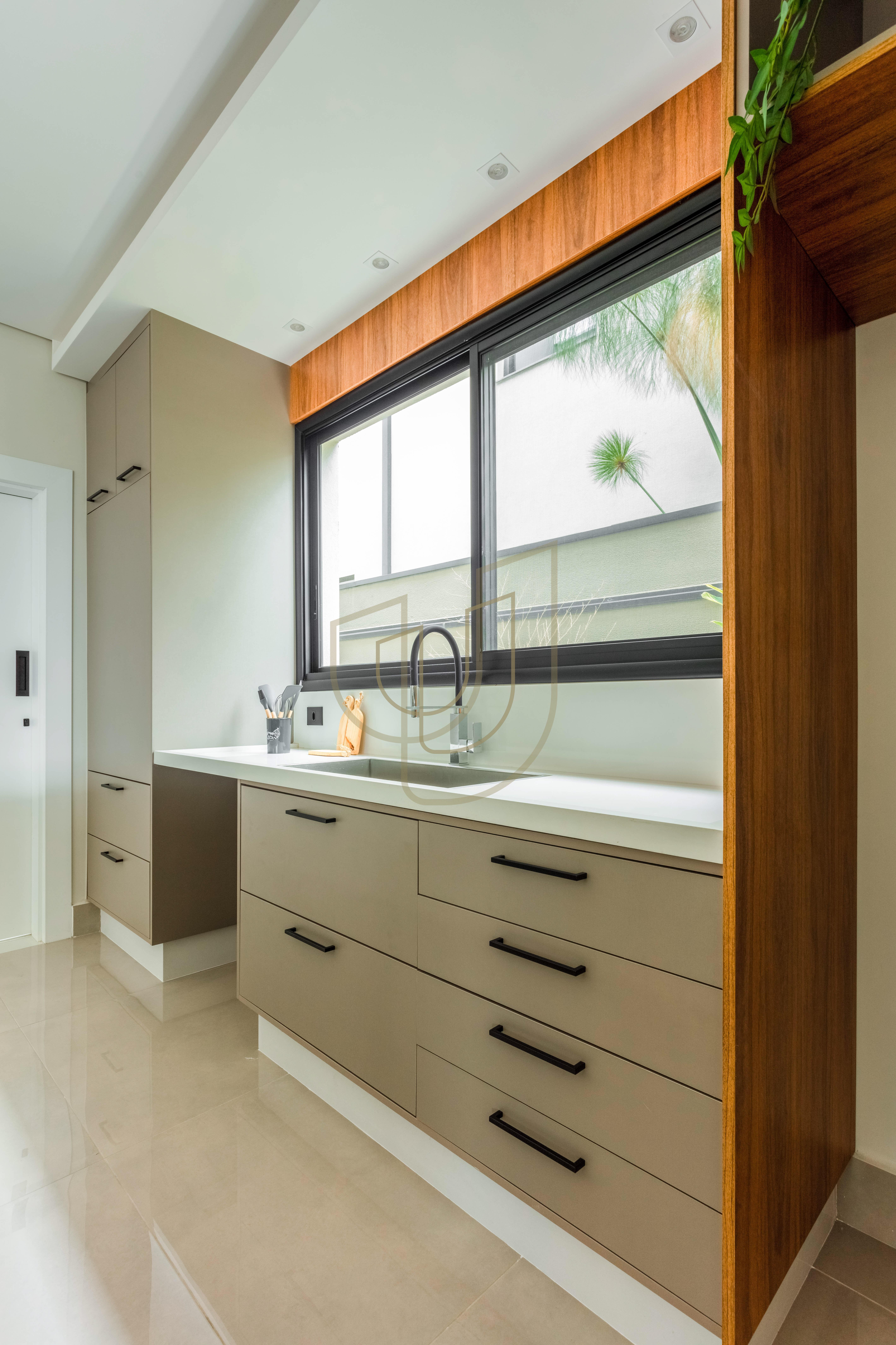 Sobrado com 4 su&iacute;tes no Alphaville I - S&atilde;o Jos&eacute; dos Campos/SP  São José dos Campos - 