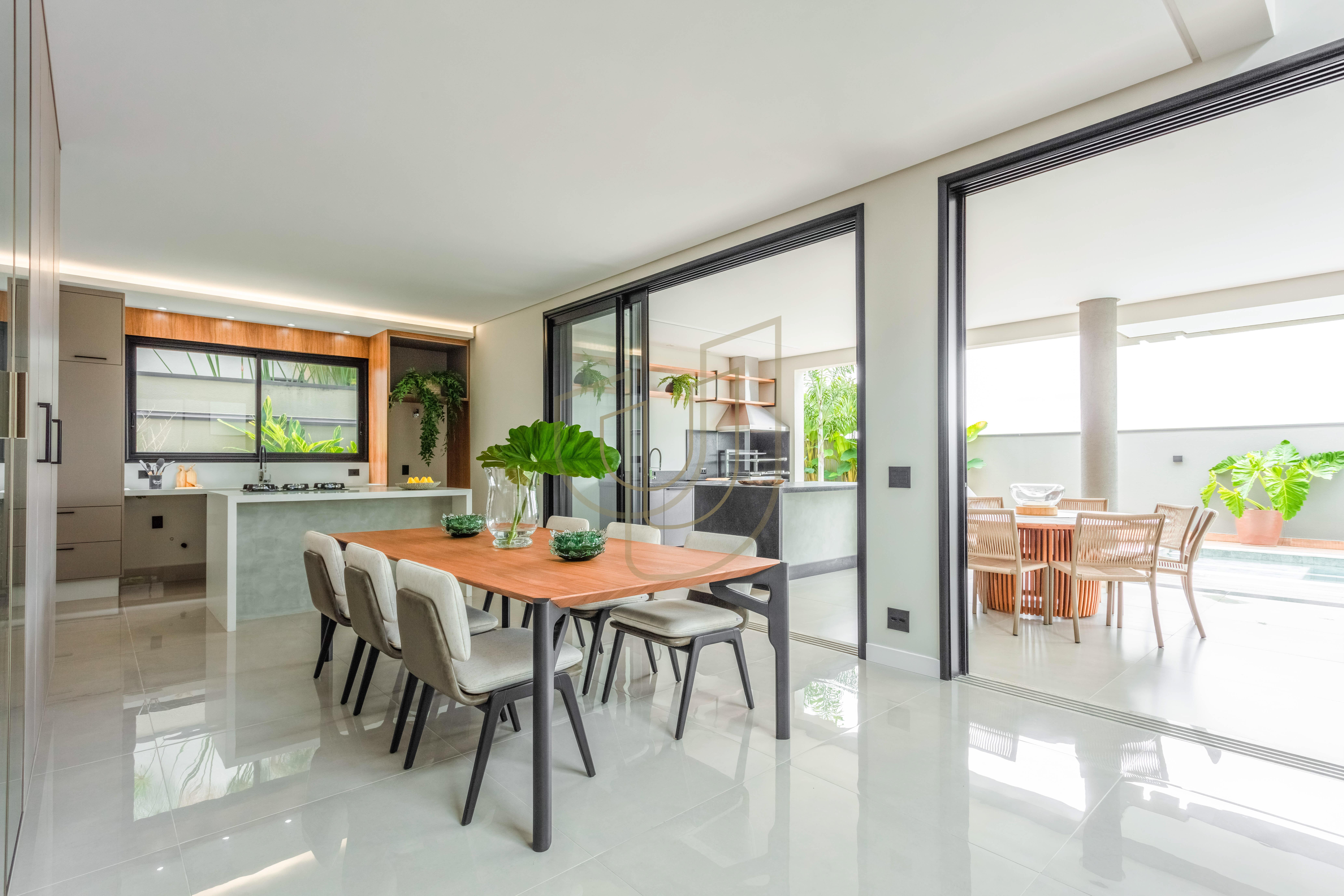 Sobrado com 4 su&iacute;tes no Alphaville I - S&atilde;o Jos&eacute; dos Campos/SP  São José dos Campos - 