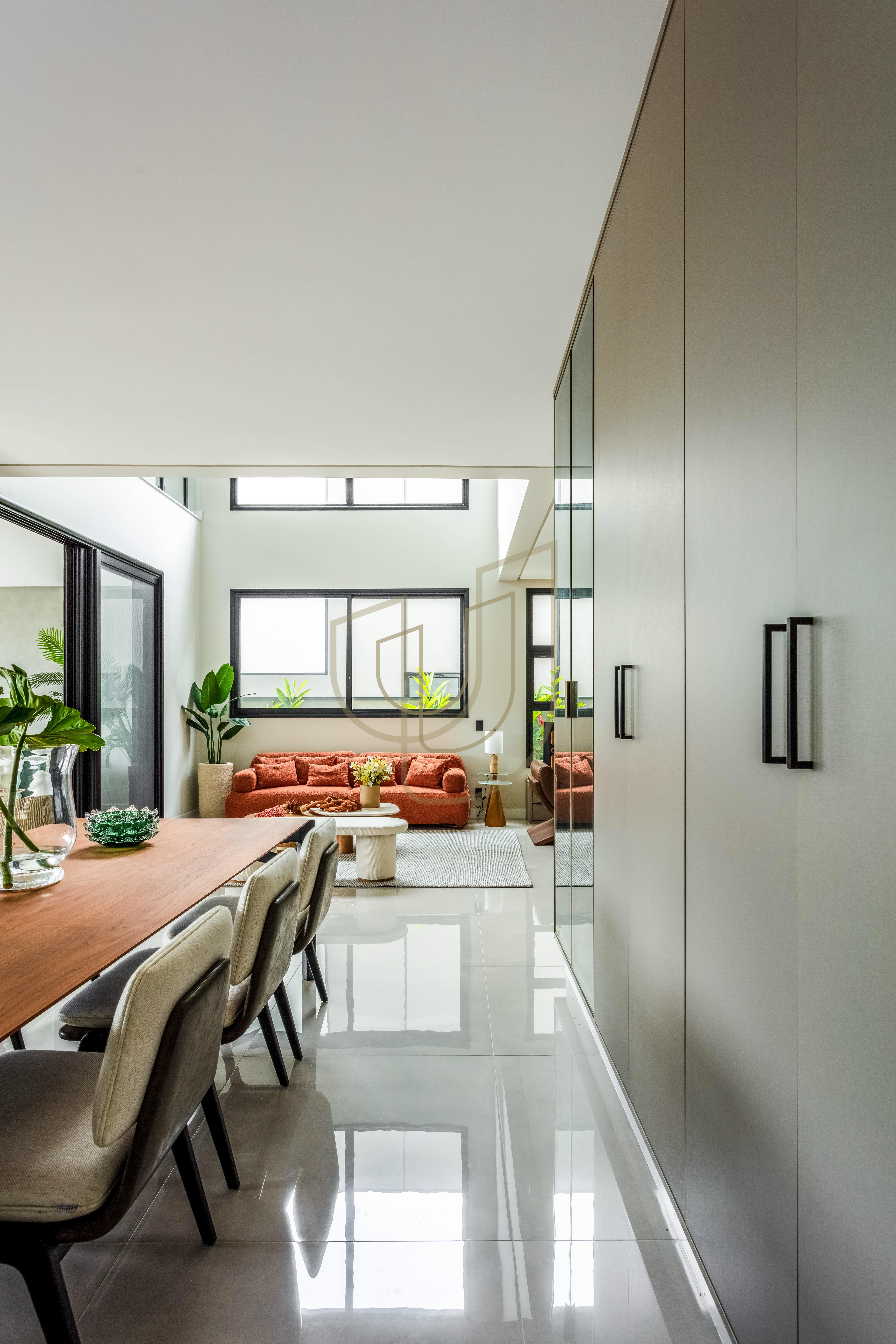 Sobrado com 4 su&iacute;tes no Alphaville I - S&atilde;o Jos&eacute; dos Campos/SP  São José dos Campos - 