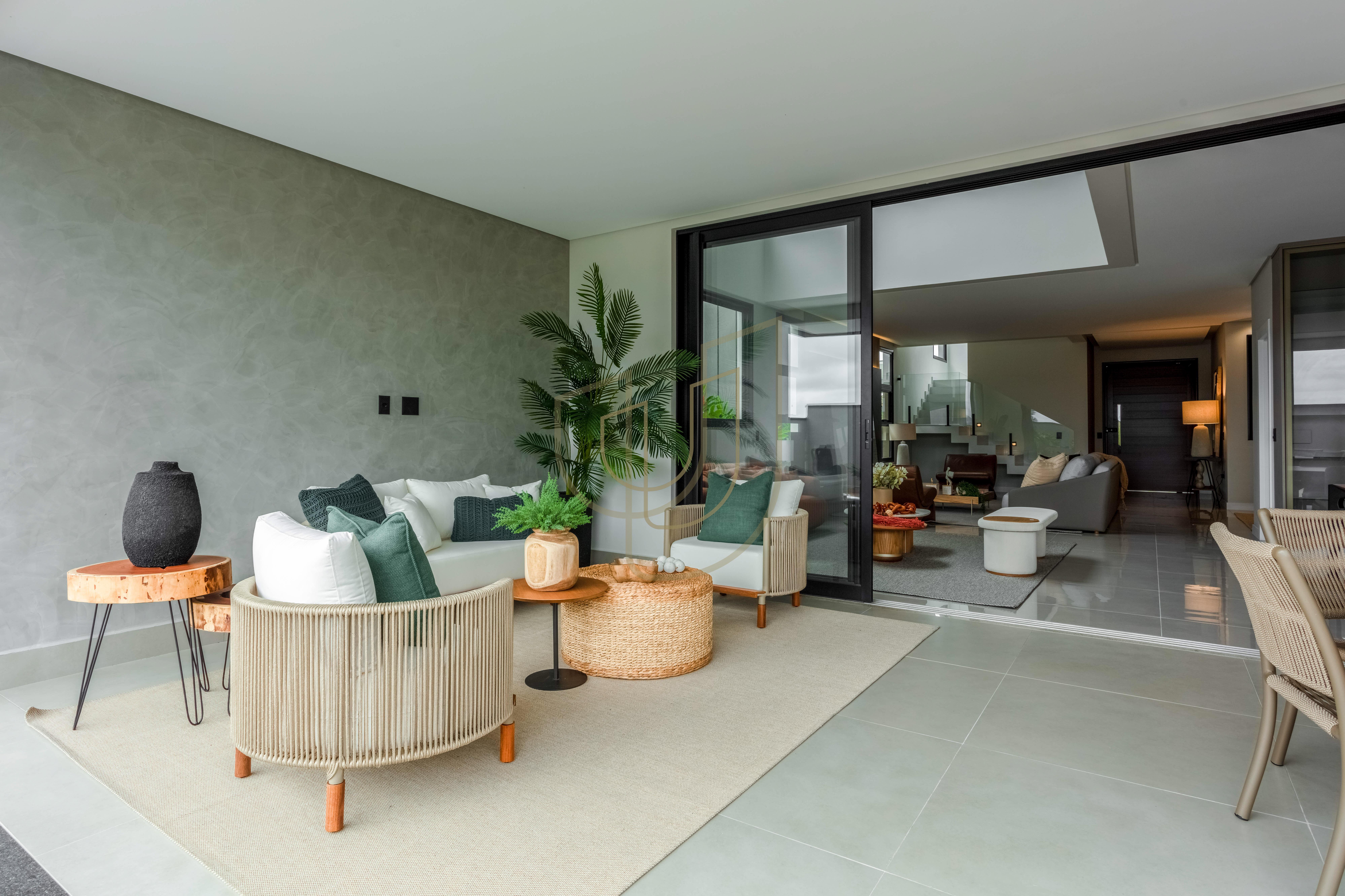 Sobrado com 4 su&iacute;tes no Alphaville I - S&atilde;o Jos&eacute; dos Campos/SP  São José dos Campos - 