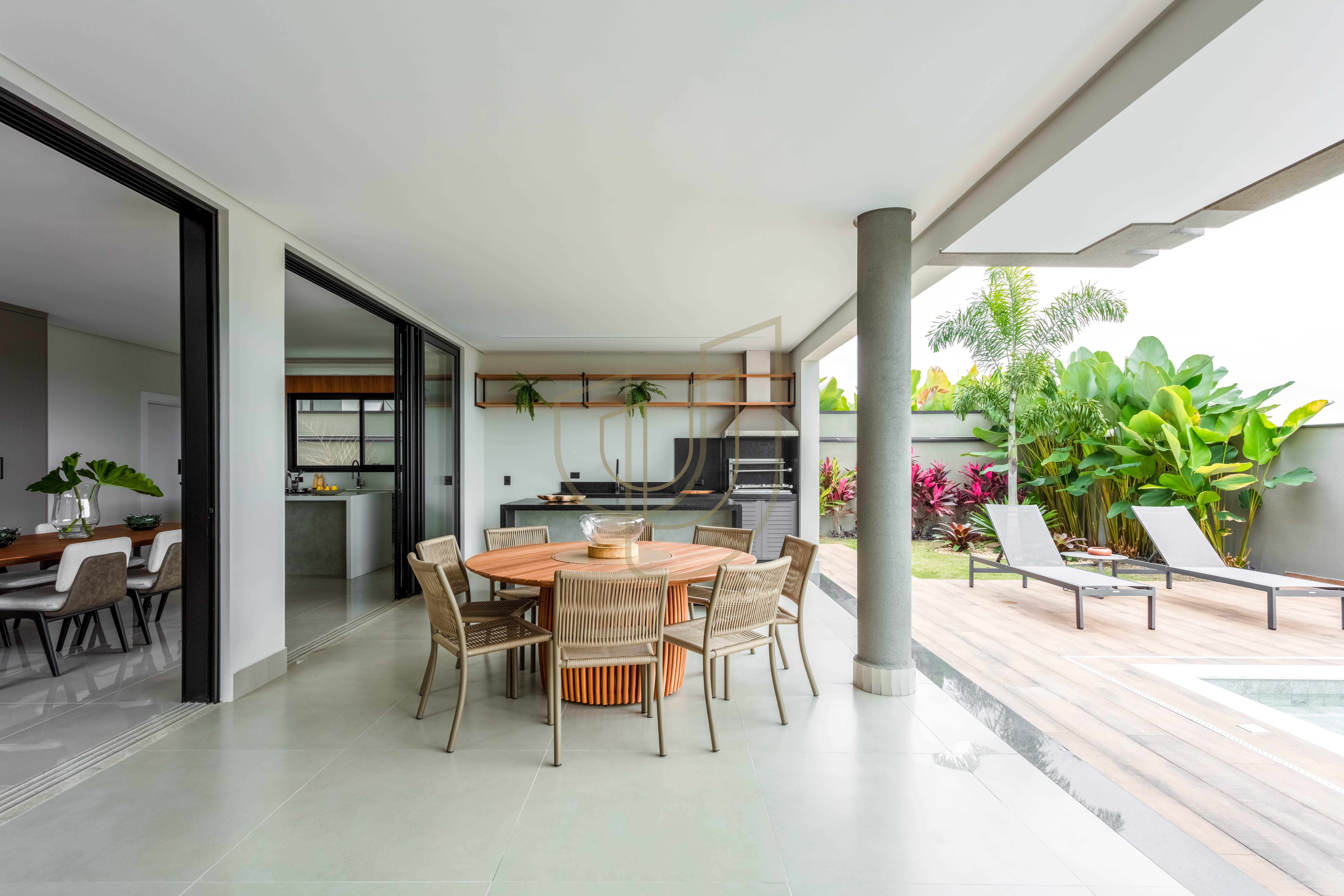 Sobrado com 4 su&iacute;tes no Alphaville I - S&atilde;o Jos&eacute; dos Campos/SP  São José dos Campos - 