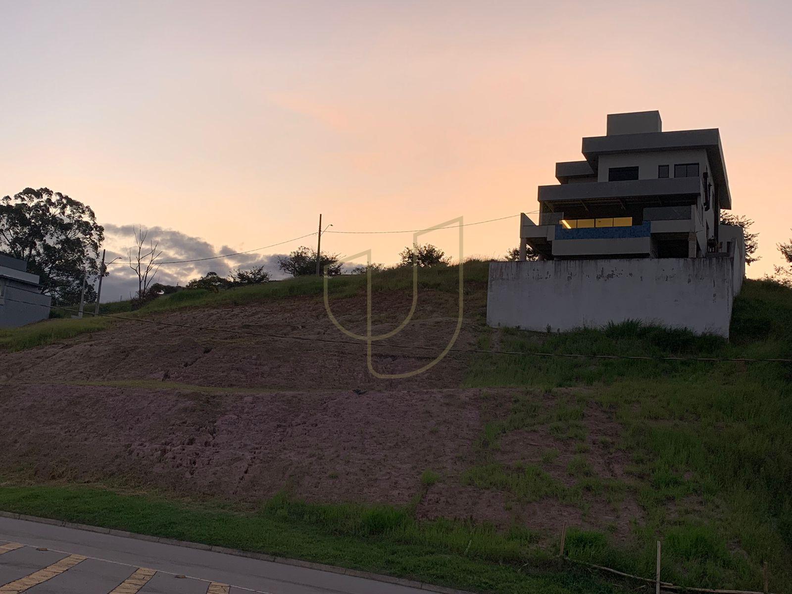 Terreno de 361m&sup2; no condom&iacute;nio Verana - S&atilde;o Jos&eacute; dos Campos/SP  São José dos Campos - 