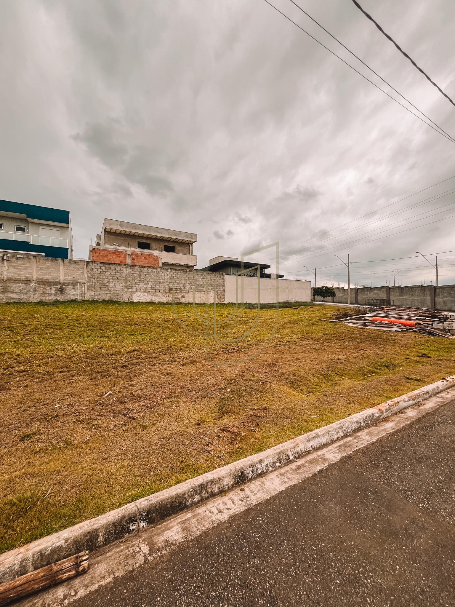 Terreno de 250m&sup2; no condom&iacute;nio Reserva Rud&aacute; - S&atilde;o Jos&eacute; dos Campos/SP Avenida Robson Custódio Machado São José dos Campos - 