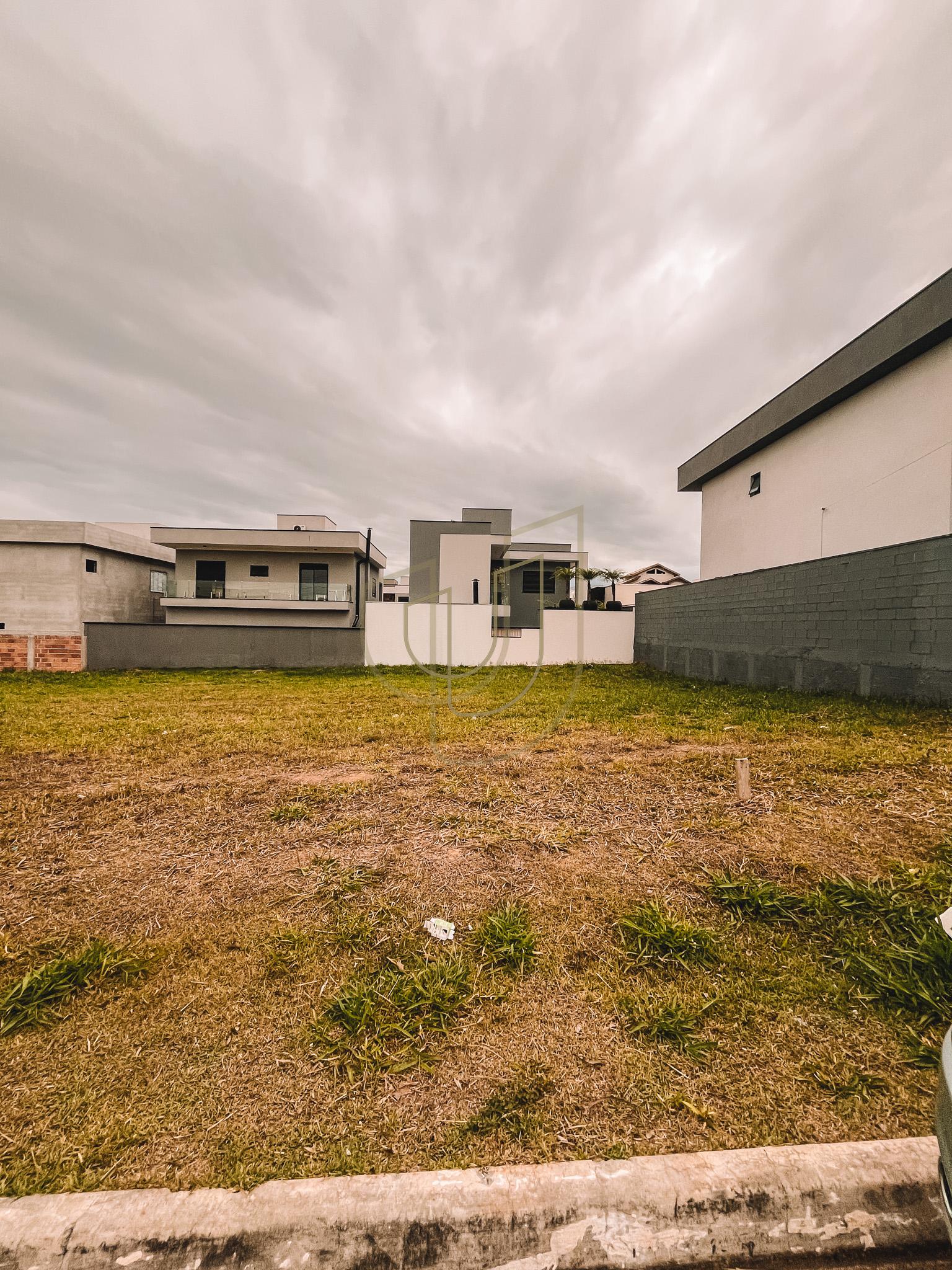 Terreno de 250m&sup2; no condom&iacute;nio Rud&aacute; - S&atilde;o Jos&eacute; dos Campos/SP  São José dos Campos - 