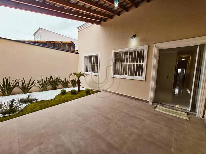 Casa com 3 Dormit&oacute;rios no Loteamento Villa Branca - Jacare&iacute;/SP  Jacareí - 