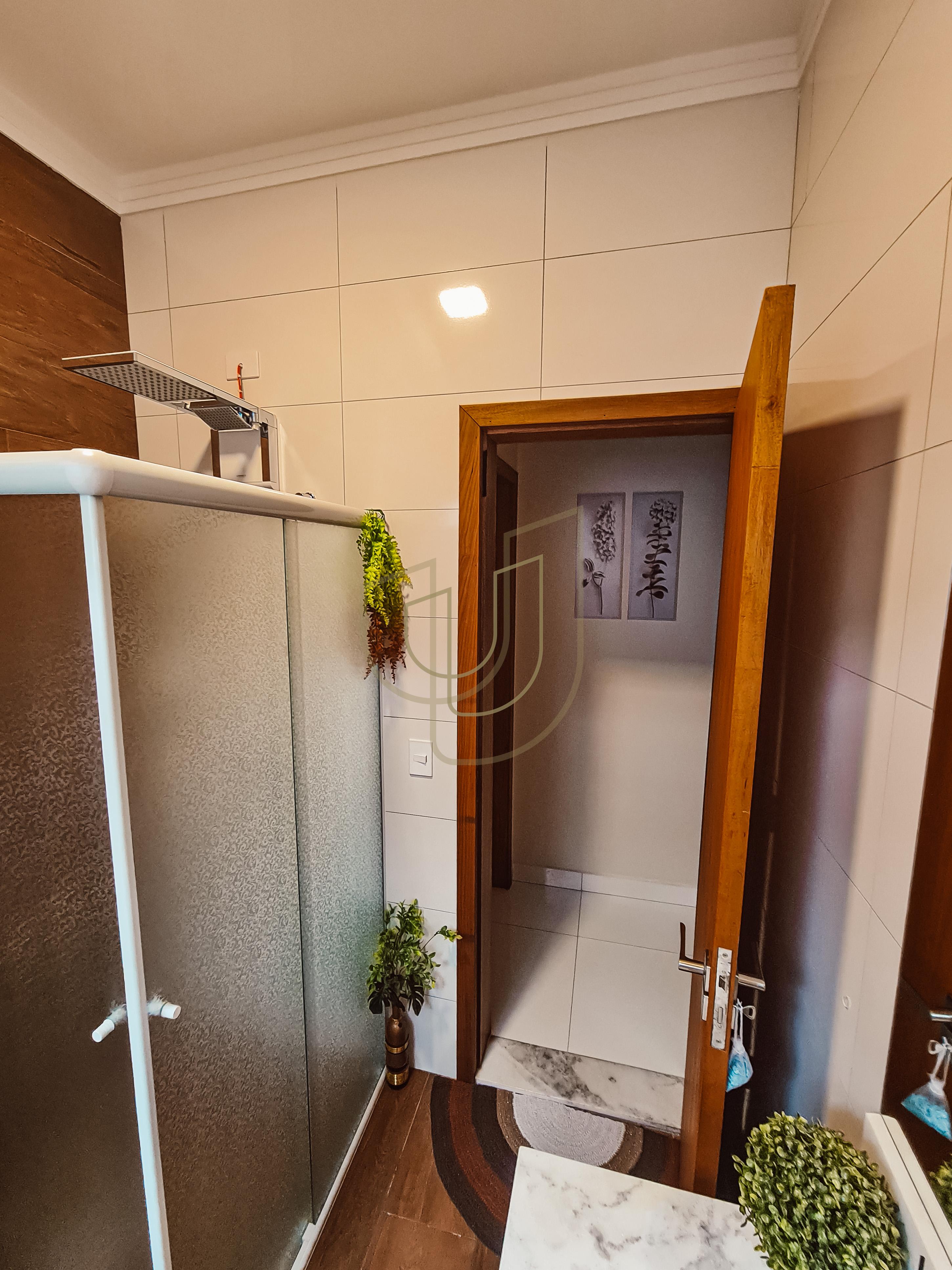 Casa com 3 Dormit&oacute;rios no Loteamento Villa Branca - Jacare&iacute;/SP  Jacareí - 