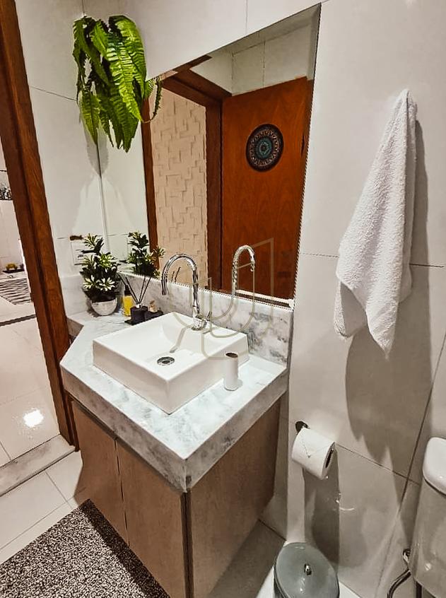 Casa com 3 Dormit&oacute;rios no Loteamento Villa Branca - Jacare&iacute;/SP  Jacareí - 