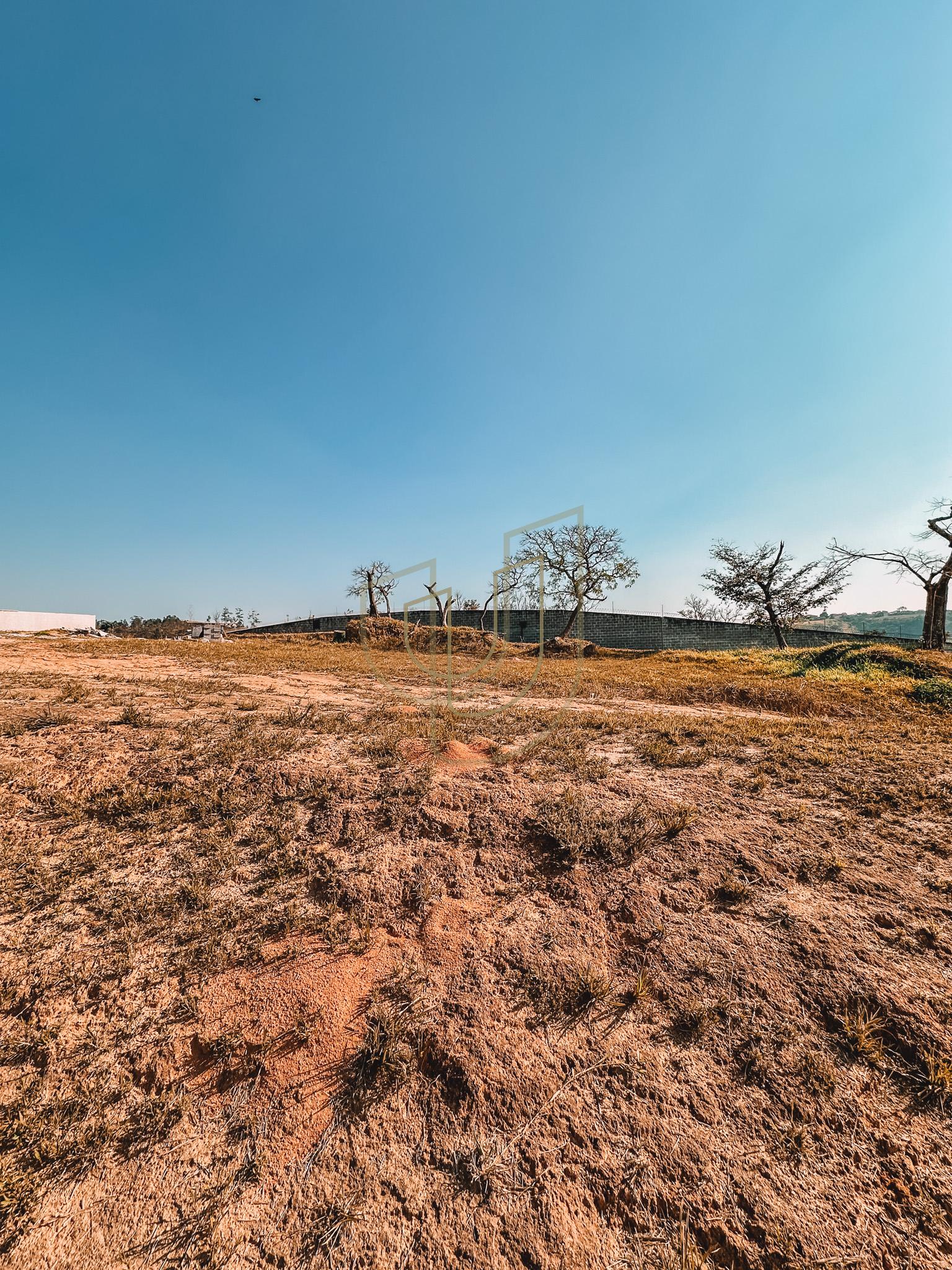 Terreno de 790m&sup2; no condom&iacute;nio Altos da Quinta - S&atilde;o Jos&eacute; dos Campos/SP  São José dos Campos - 