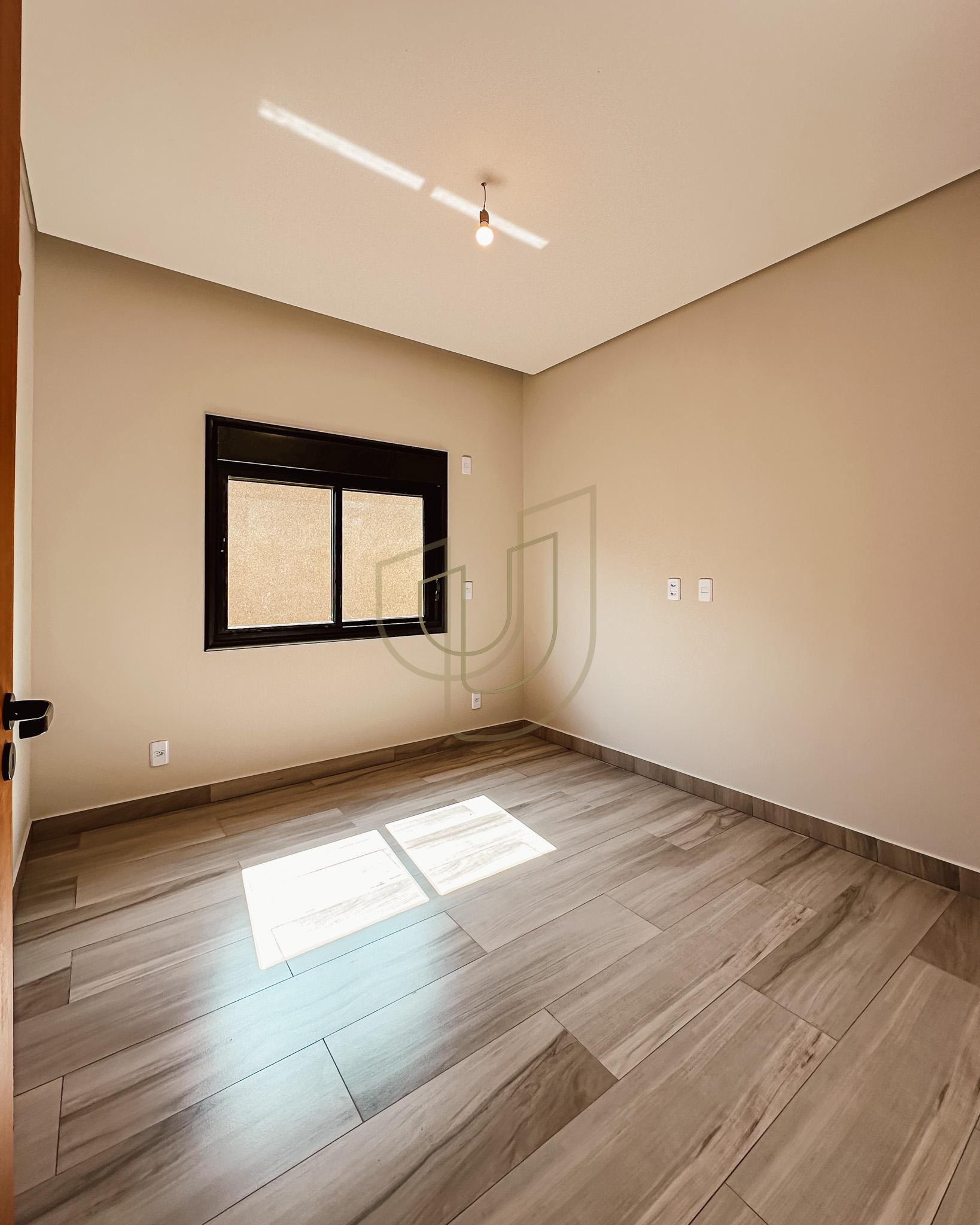 Casa T&eacute;rrea com 3 Dormit&oacute;rios no Santa M&ocirc;nica - Ca&ccedil;apava/SP  Caçapava - 