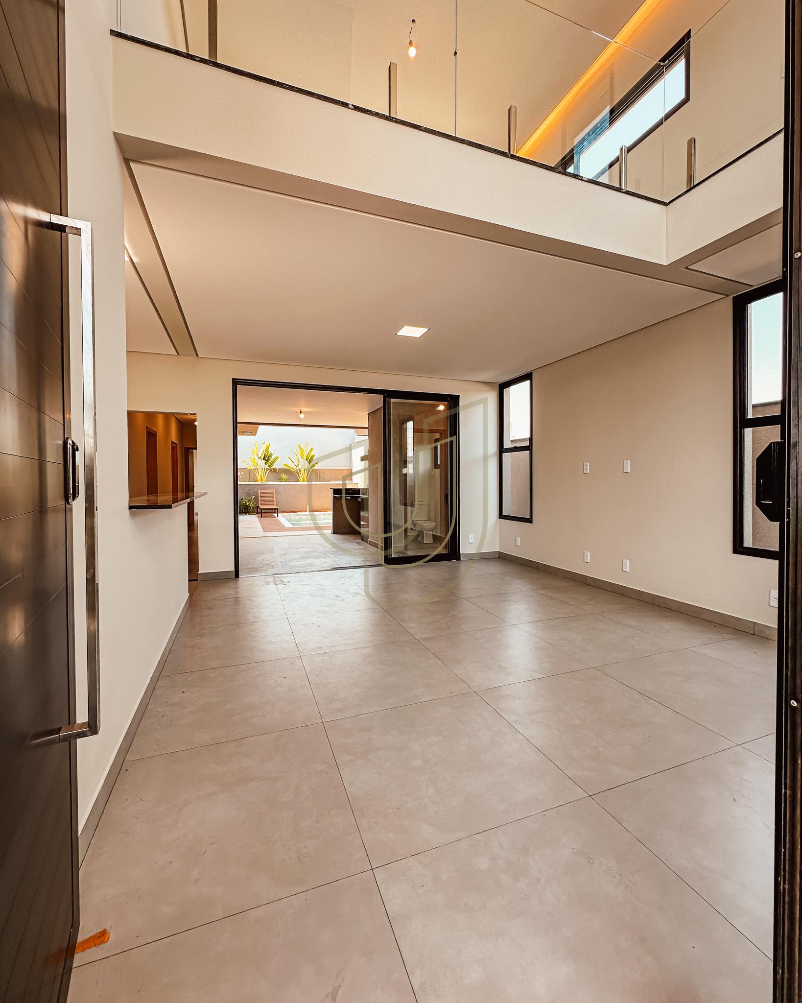 Casa T&eacute;rrea com 3 Dormit&oacute;rios no Santa M&ocirc;nica - Ca&ccedil;apava/SP  Caçapava - 