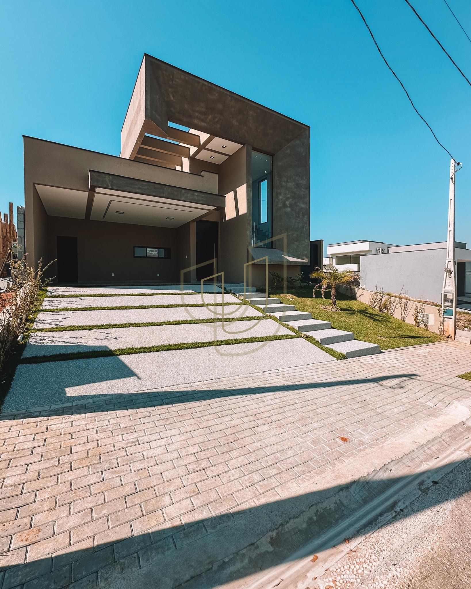 Casa T&eacute;rrea com 3 Dormit&oacute;rios no Santa M&ocirc;nica - Ca&ccedil;apava/SP  Caçapava - 