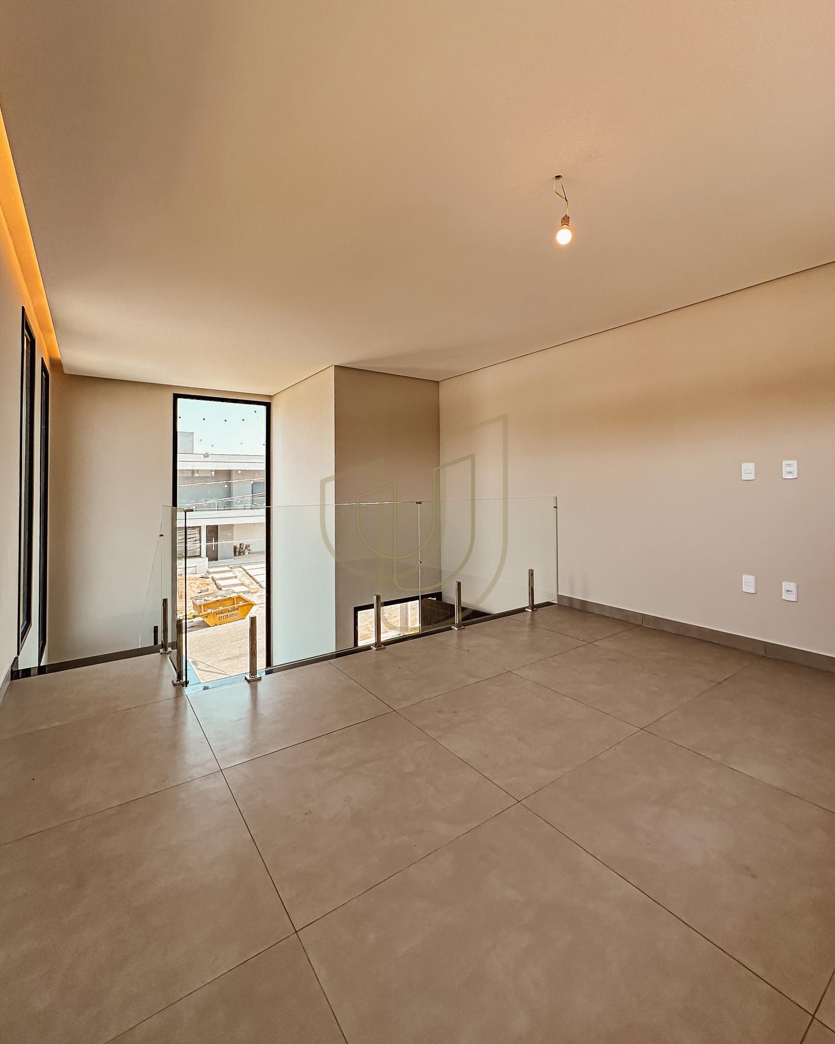 Casa T&eacute;rrea com 3 Dormit&oacute;rios no Santa M&ocirc;nica - Ca&ccedil;apava/SP  Caçapava - 