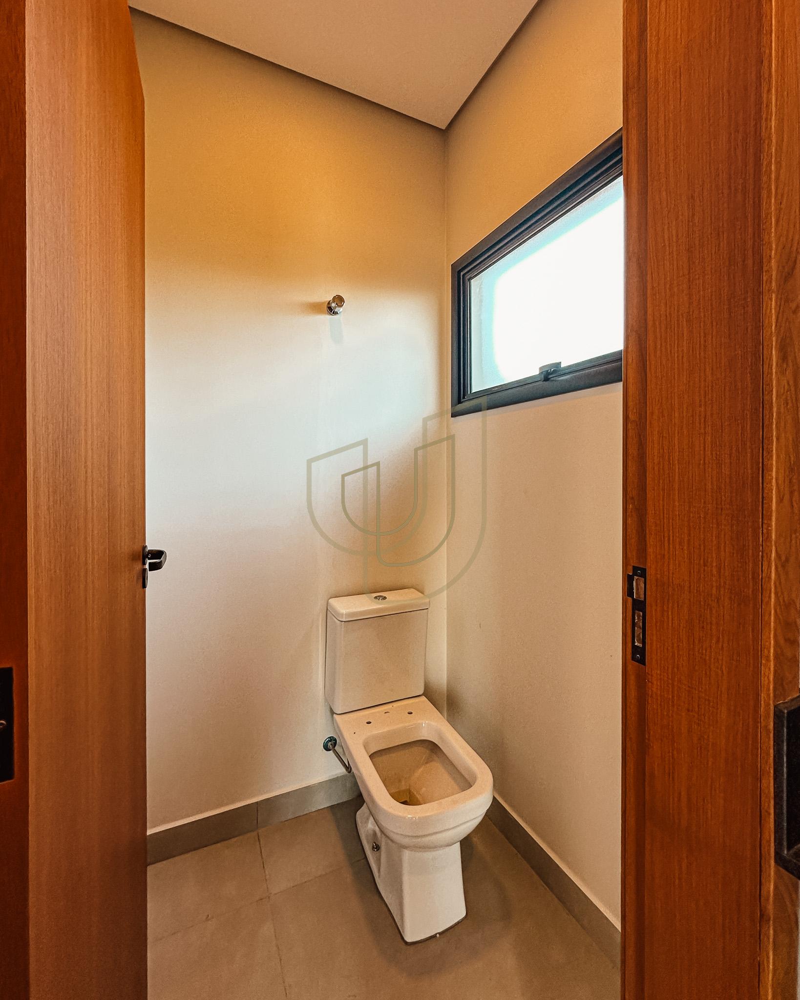 Casa T&eacute;rrea com 3 Dormit&oacute;rios no Santa M&ocirc;nica - Ca&ccedil;apava/SP  Caçapava - 