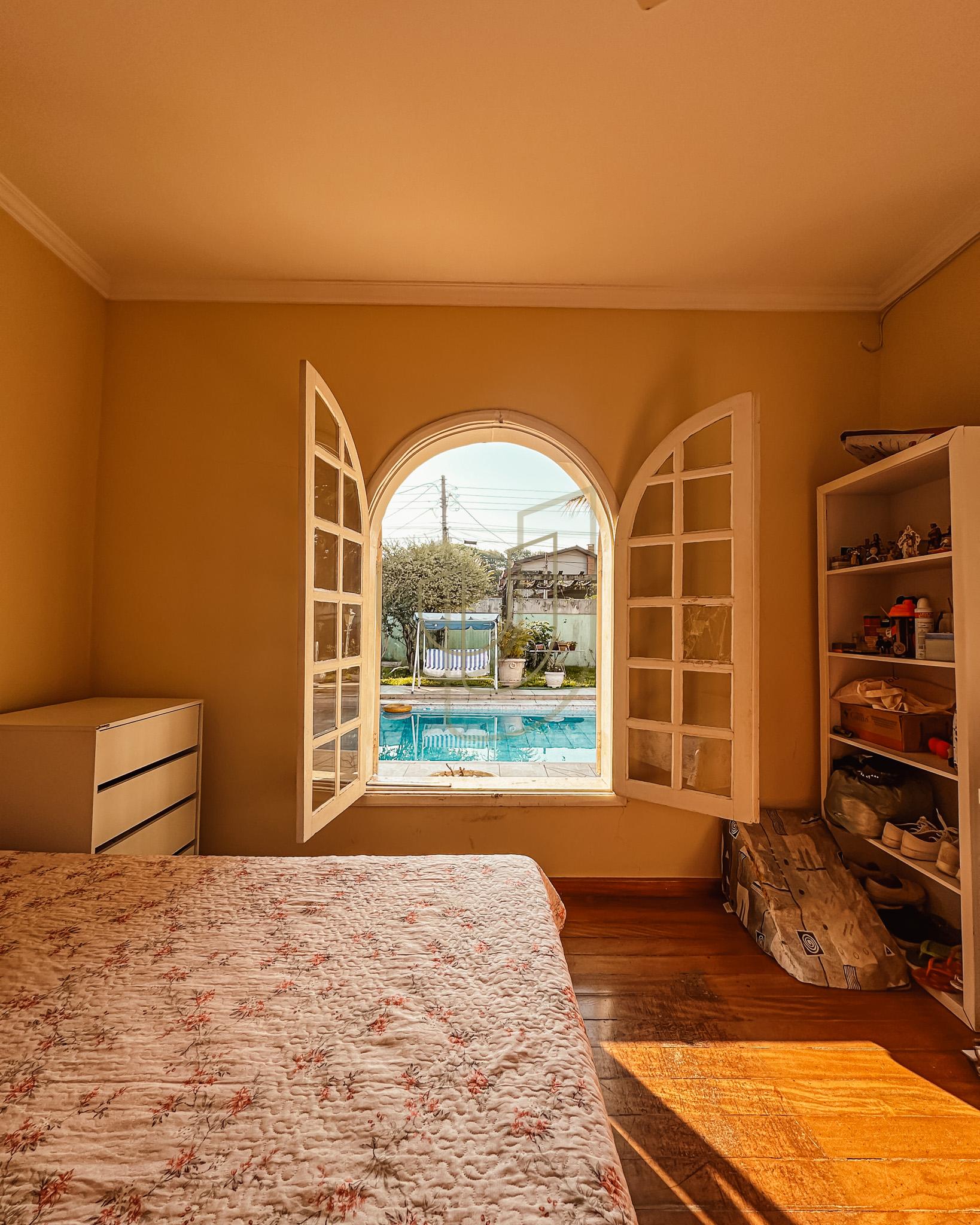 Casa T&eacute;rrea com 5 Dormit&oacute;rios no Jardim Esplanada - S&atilde;o Jos&eacute; dos Campos/SP  São José dos Campos - 