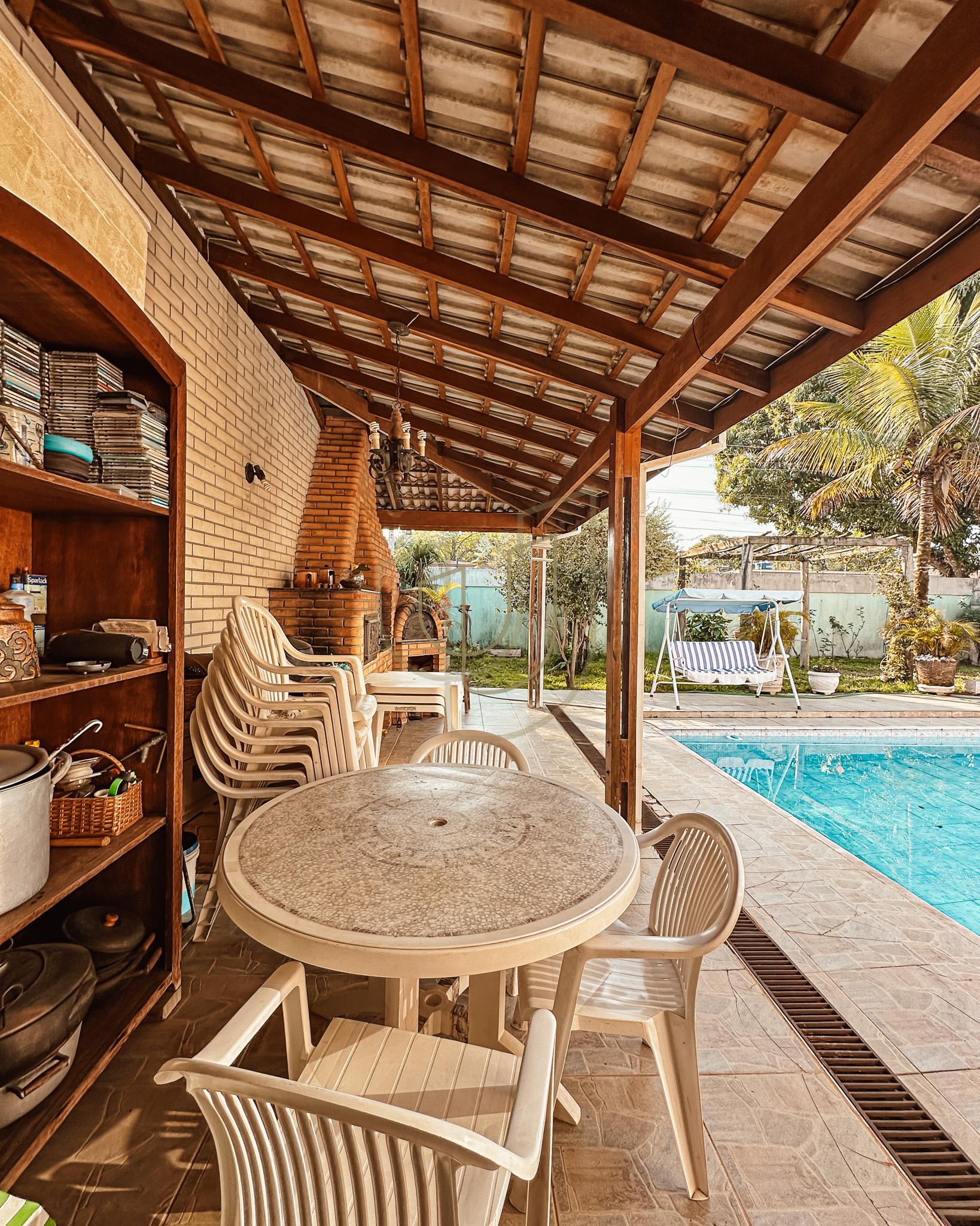 Casa T&eacute;rrea com 5 Dormit&oacute;rios no Jardim Esplanada - S&atilde;o Jos&eacute; dos Campos/SP  São José dos Campos - 