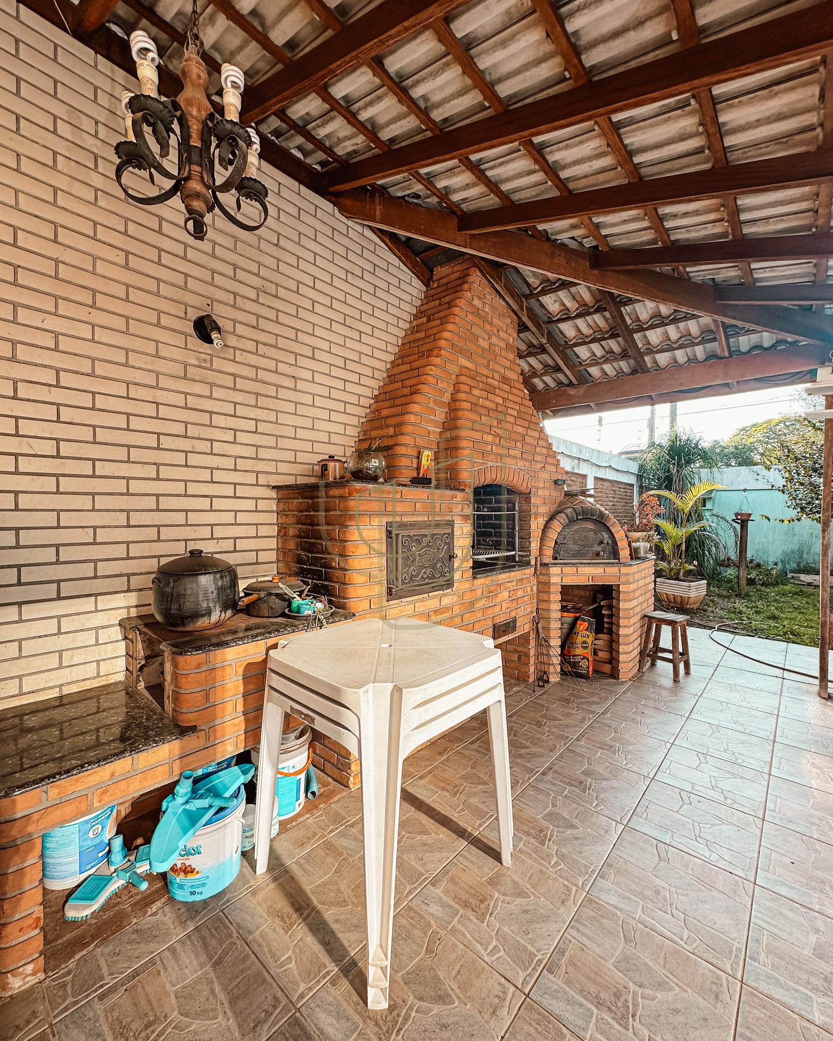 Casa T&eacute;rrea com 5 Dormit&oacute;rios no Jardim Esplanada - S&atilde;o Jos&eacute; dos Campos/SP  São José dos Campos - 