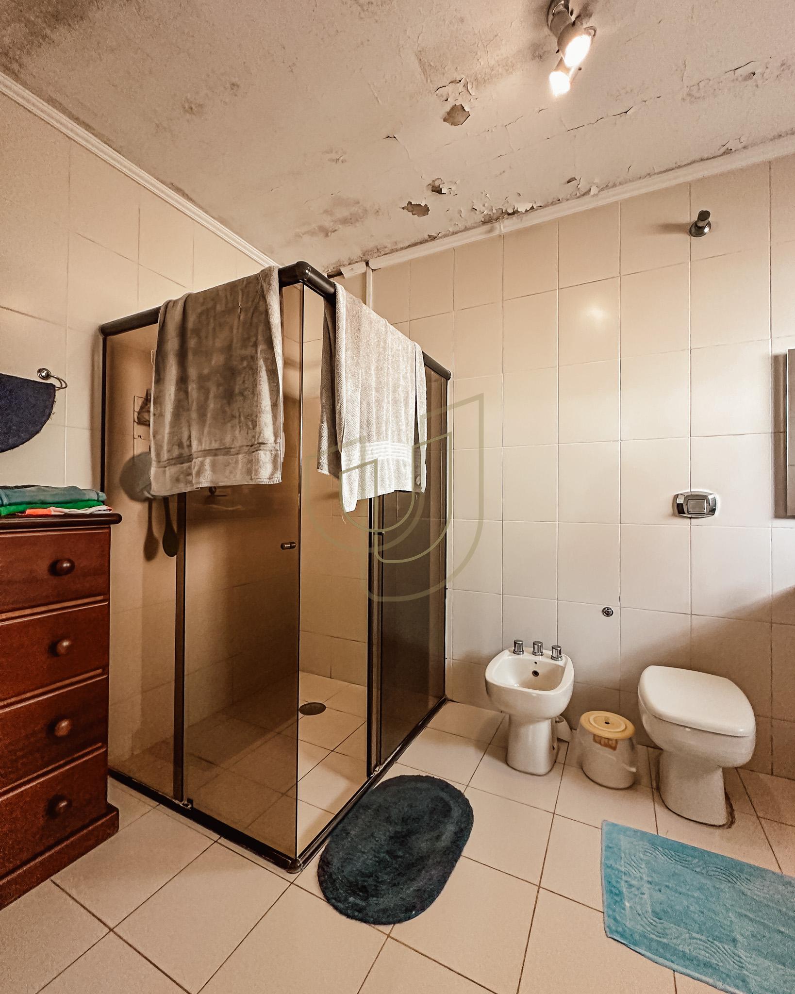 Casa T&eacute;rrea com 5 Dormit&oacute;rios no Jardim Esplanada - S&atilde;o Jos&eacute; dos Campos/SP  São José dos Campos - 