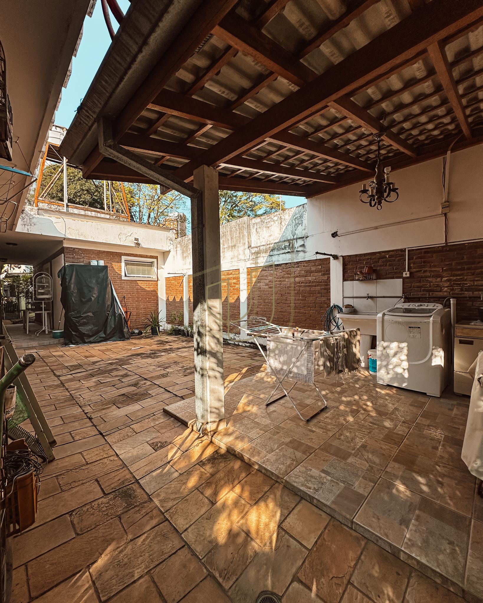 Casa T&eacute;rrea com 5 Dormit&oacute;rios no Jardim Esplanada - S&atilde;o Jos&eacute; dos Campos/SP  São José dos Campos - 