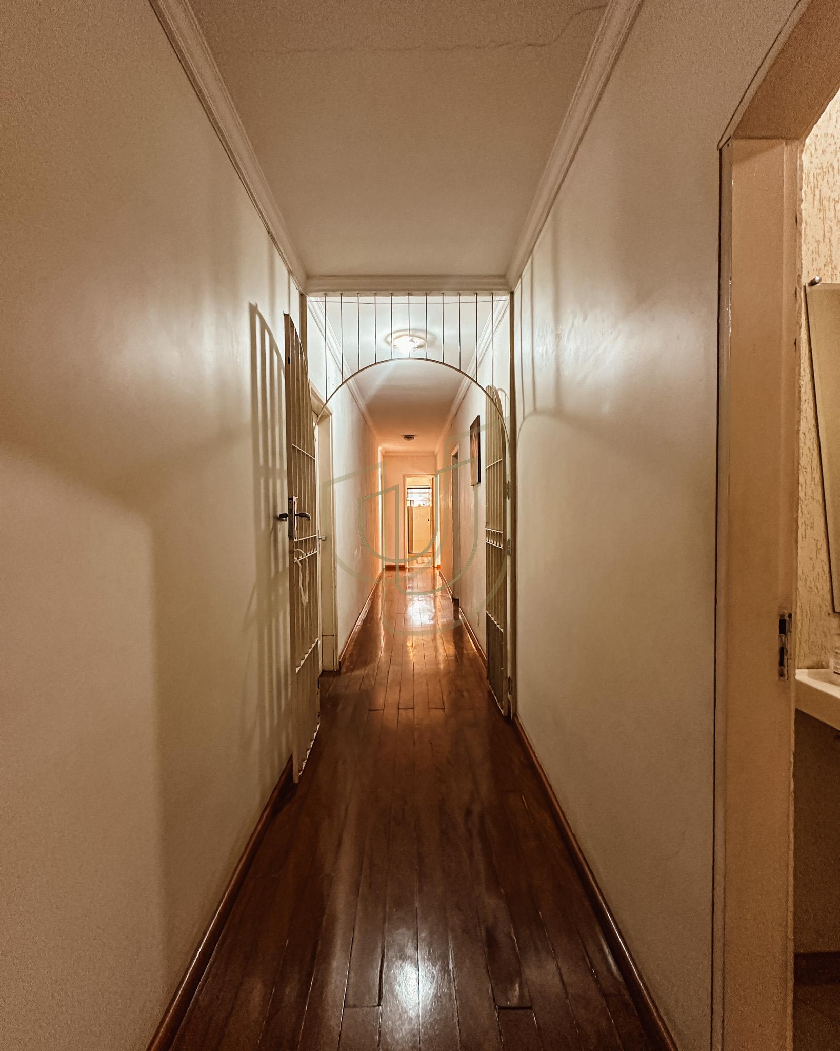 Casa T&eacute;rrea com 5 Dormit&oacute;rios no Jardim Esplanada - S&atilde;o Jos&eacute; dos Campos/SP  São José dos Campos - 