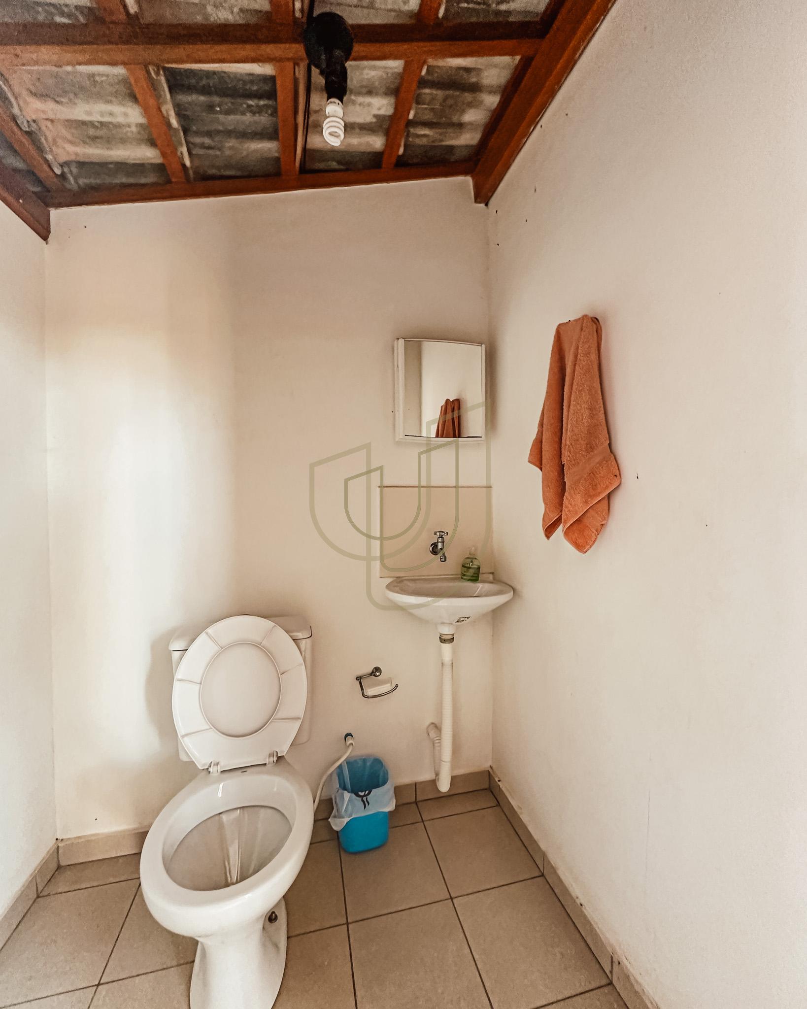 Casa T&eacute;rrea com 5 Dormit&oacute;rios no Jardim Esplanada - S&atilde;o Jos&eacute; dos Campos/SP  São José dos Campos - 