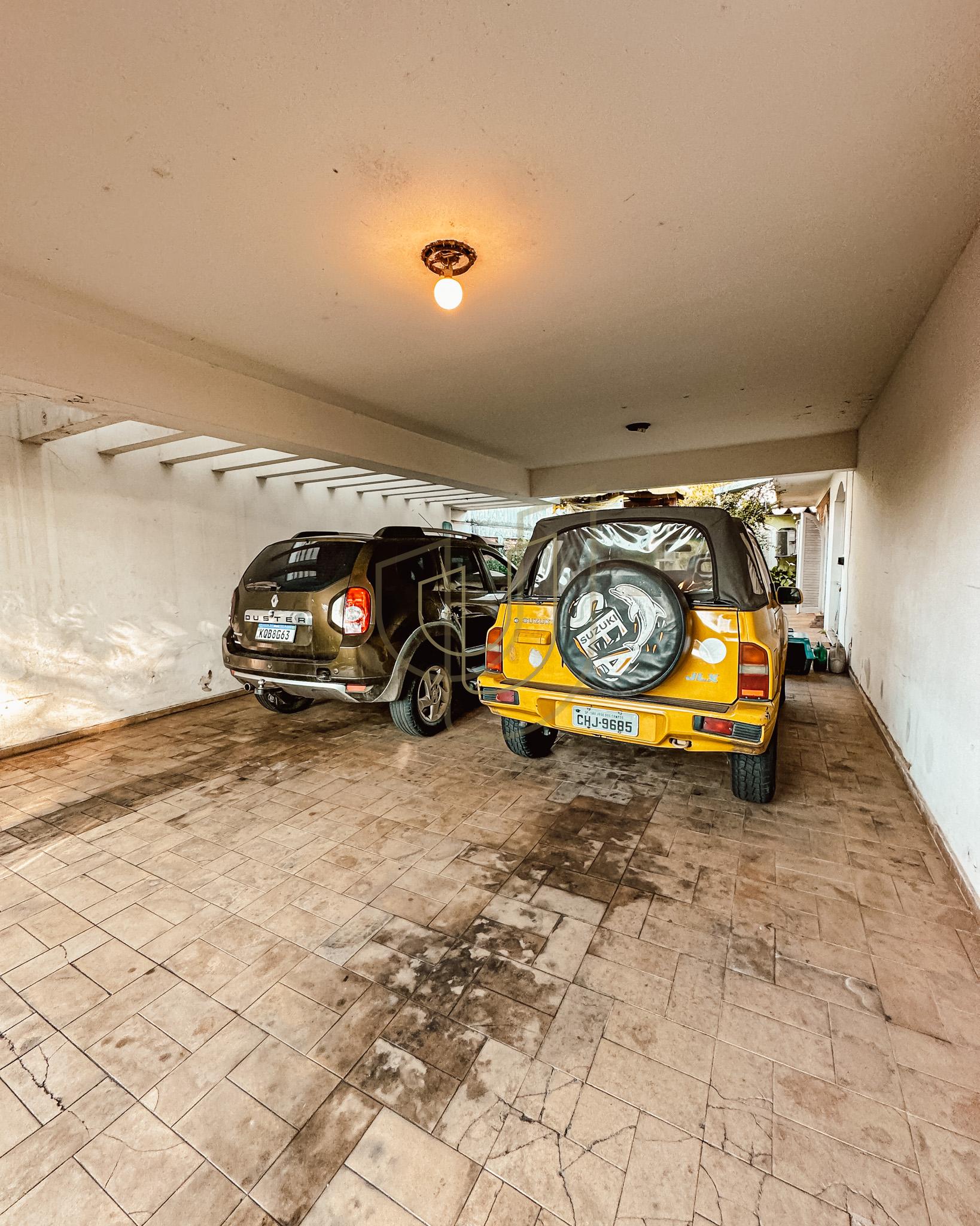 Casa T&eacute;rrea com 5 Dormit&oacute;rios no Jardim Esplanada - S&atilde;o Jos&eacute; dos Campos/SP  São José dos Campos - 